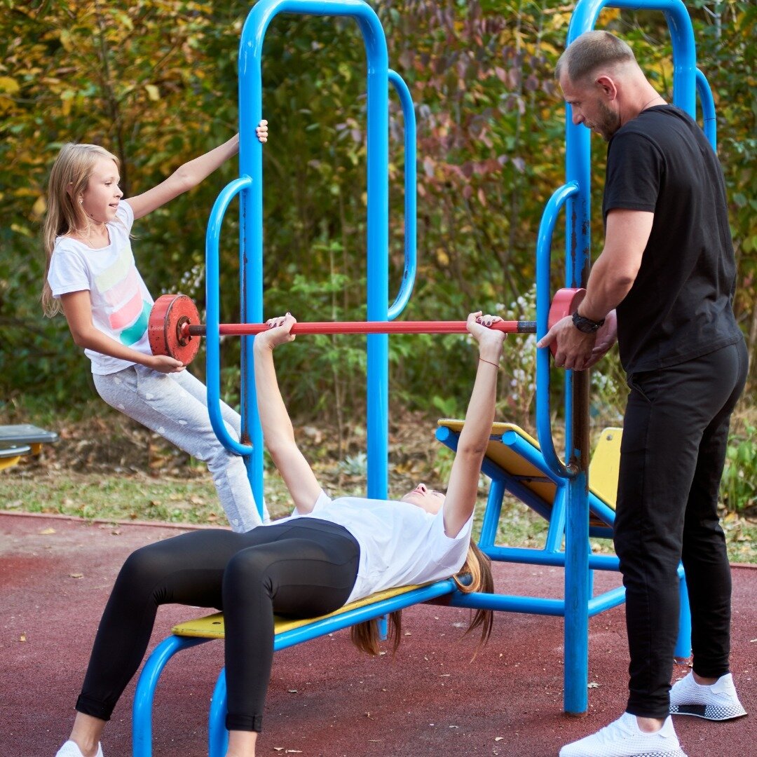 Being active with your children comes with benefits for the whole family! It's as easy as taking a break to pick up a ball, going for a walk, jumping on a bike, or exploring the woods together. 👨&zwj;👩&zwj;👦

Don't forget to download our free app 