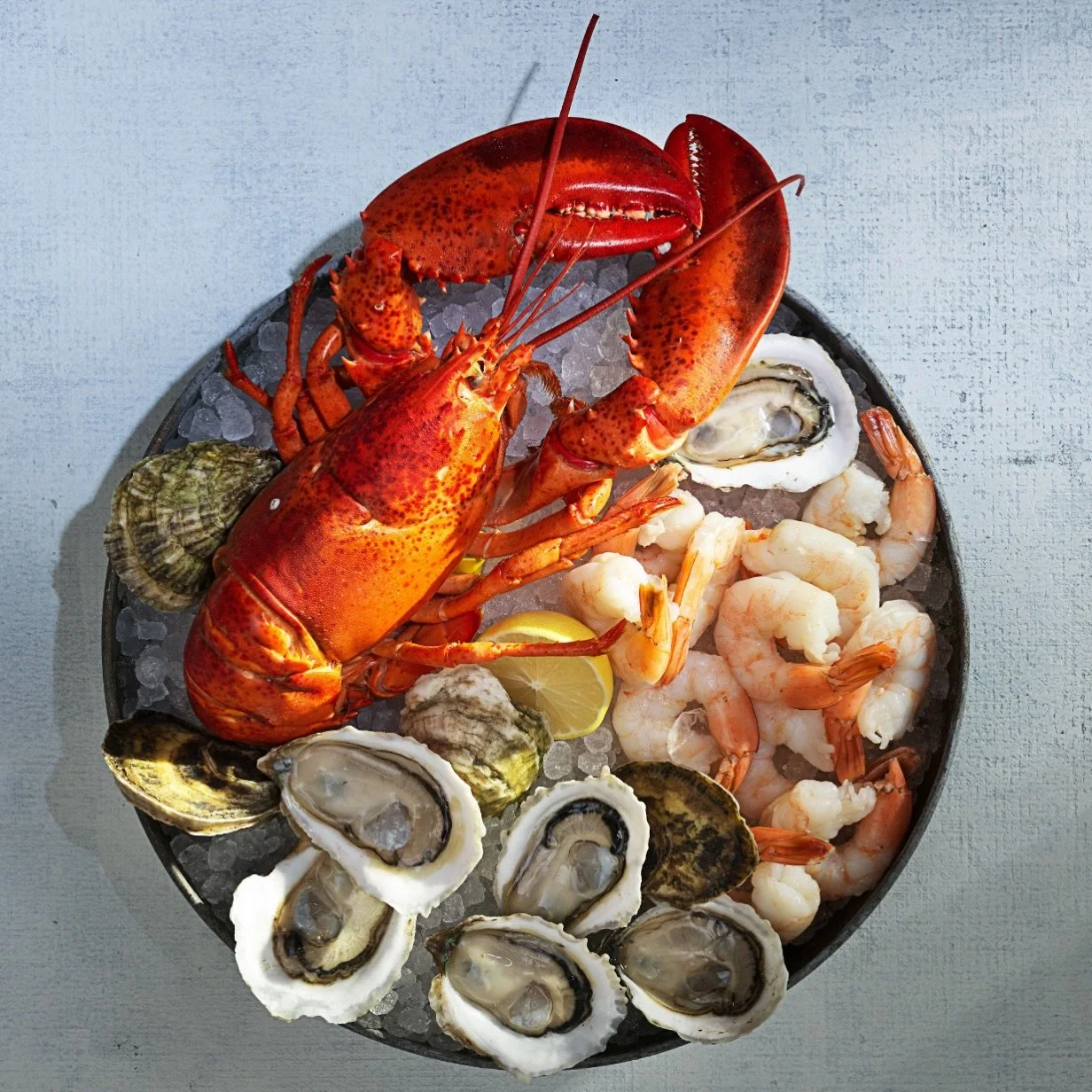 🦪✨ Grateful for good tides, great oysters, and the people who gather around our shucking table. Happy Thanksgiving from your local oyster crew.