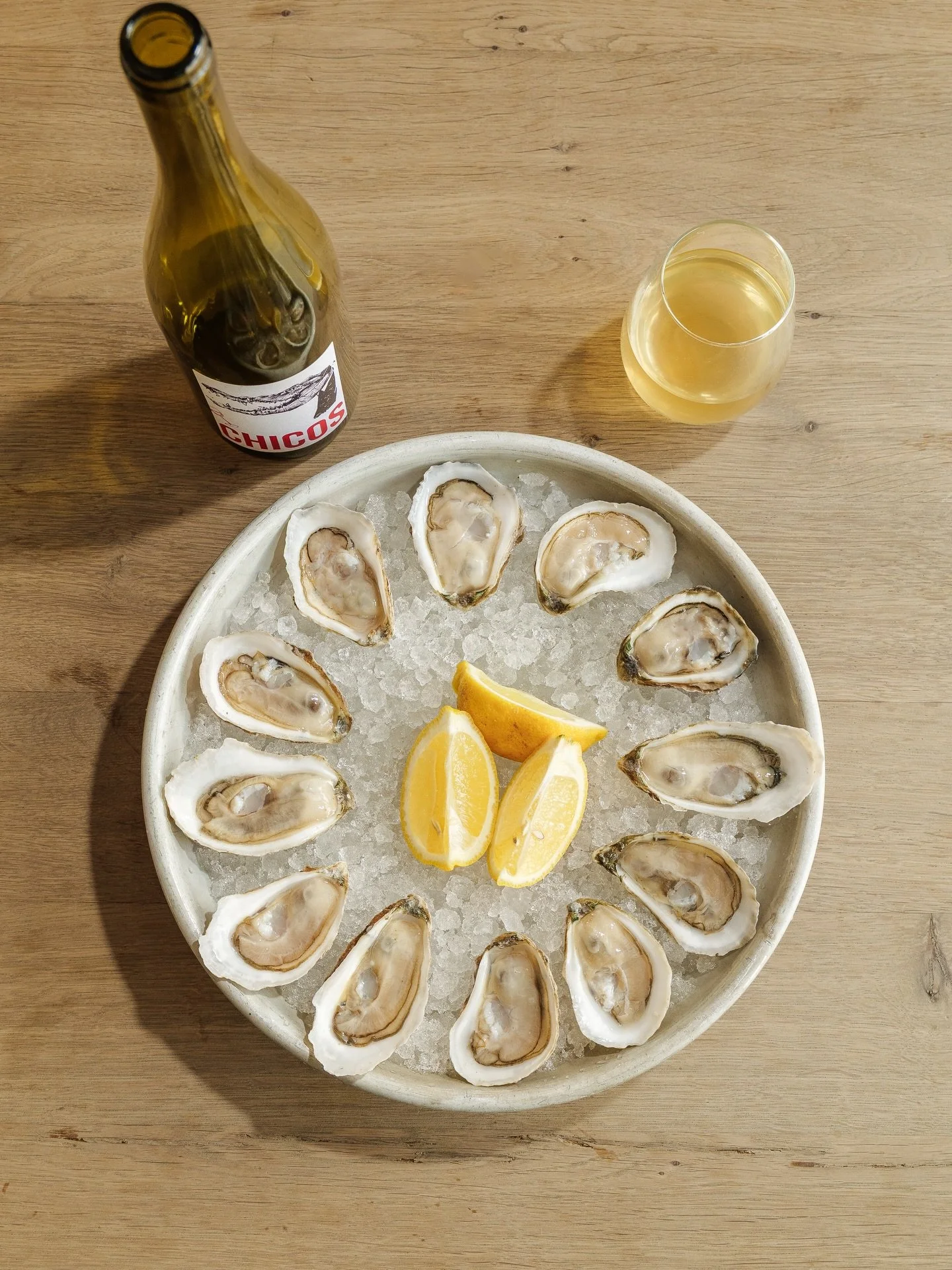 This type of view is what weekends were made for! Loire Valley wine 🍷 and freshly shucked east coast oysters! 🦪

📍1802B NY-28
Woodstock, NY 12498