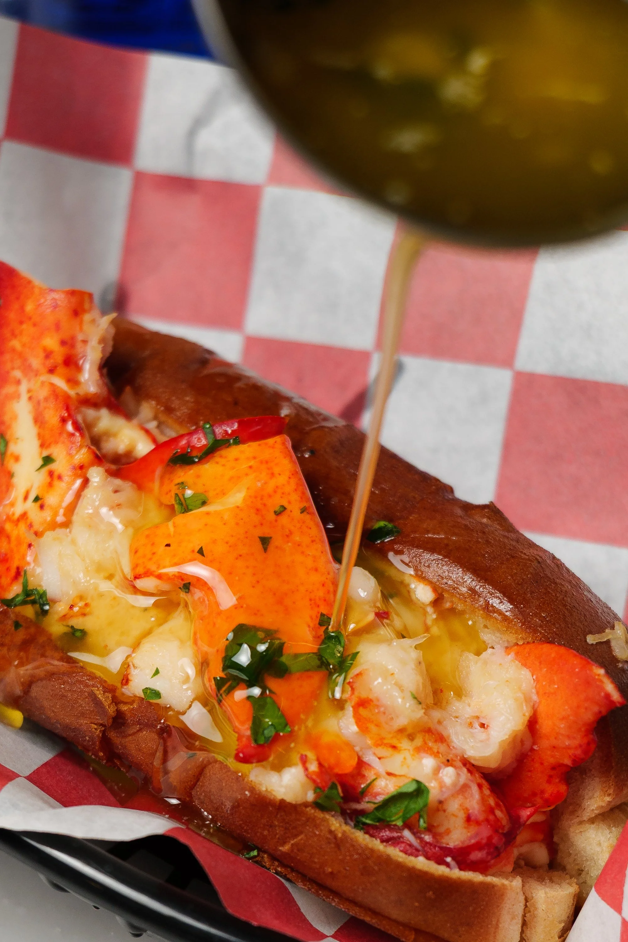 Oyster Party Woodstock lobster roll