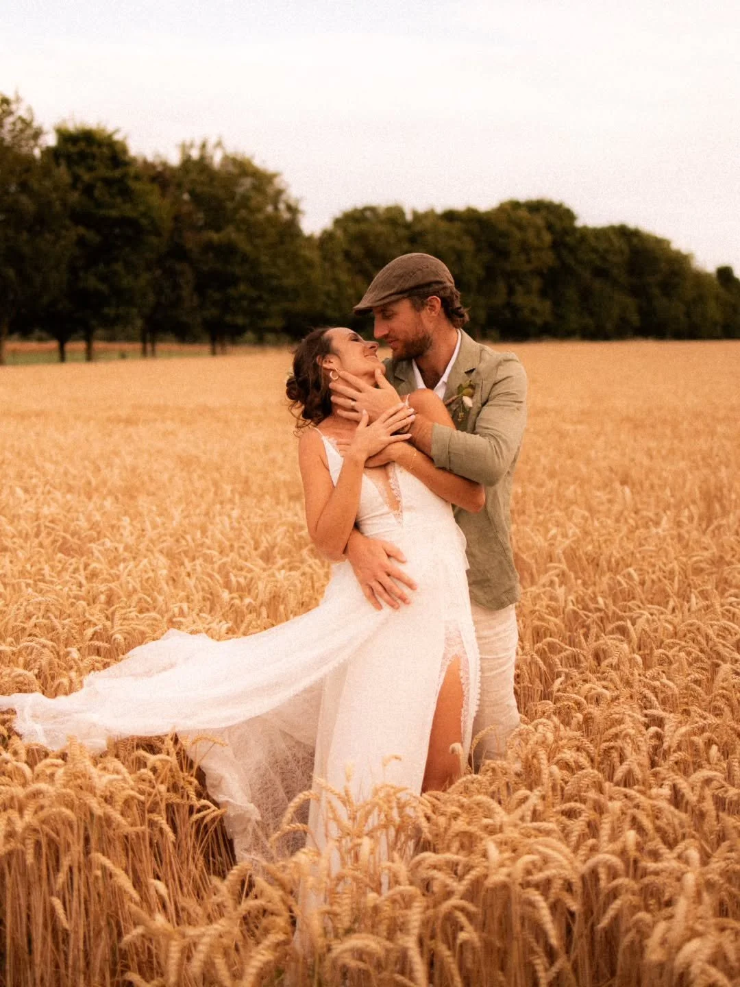 L'amour au del&agrave; des fronti&egrave;res ❤️
Un mariage franco-australien au milieu de l'&eacute;t&eacute;. 

L'amour, partout, tout le temps
📷 Infos et r&eacute;servations 
www.morganegreen.com

Photographe famille | Photographe maternit&eacute;