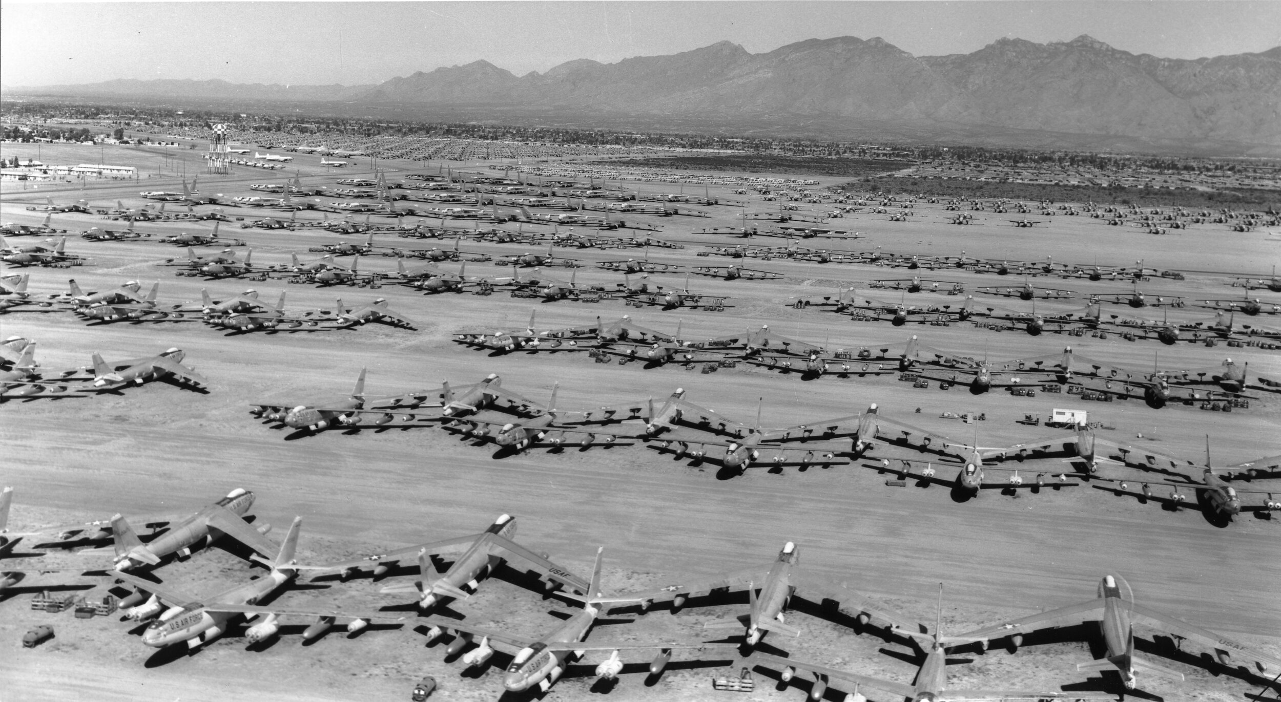 AMARG - Aerospace Maintenance & Regeneration Group — Cold War Tourist