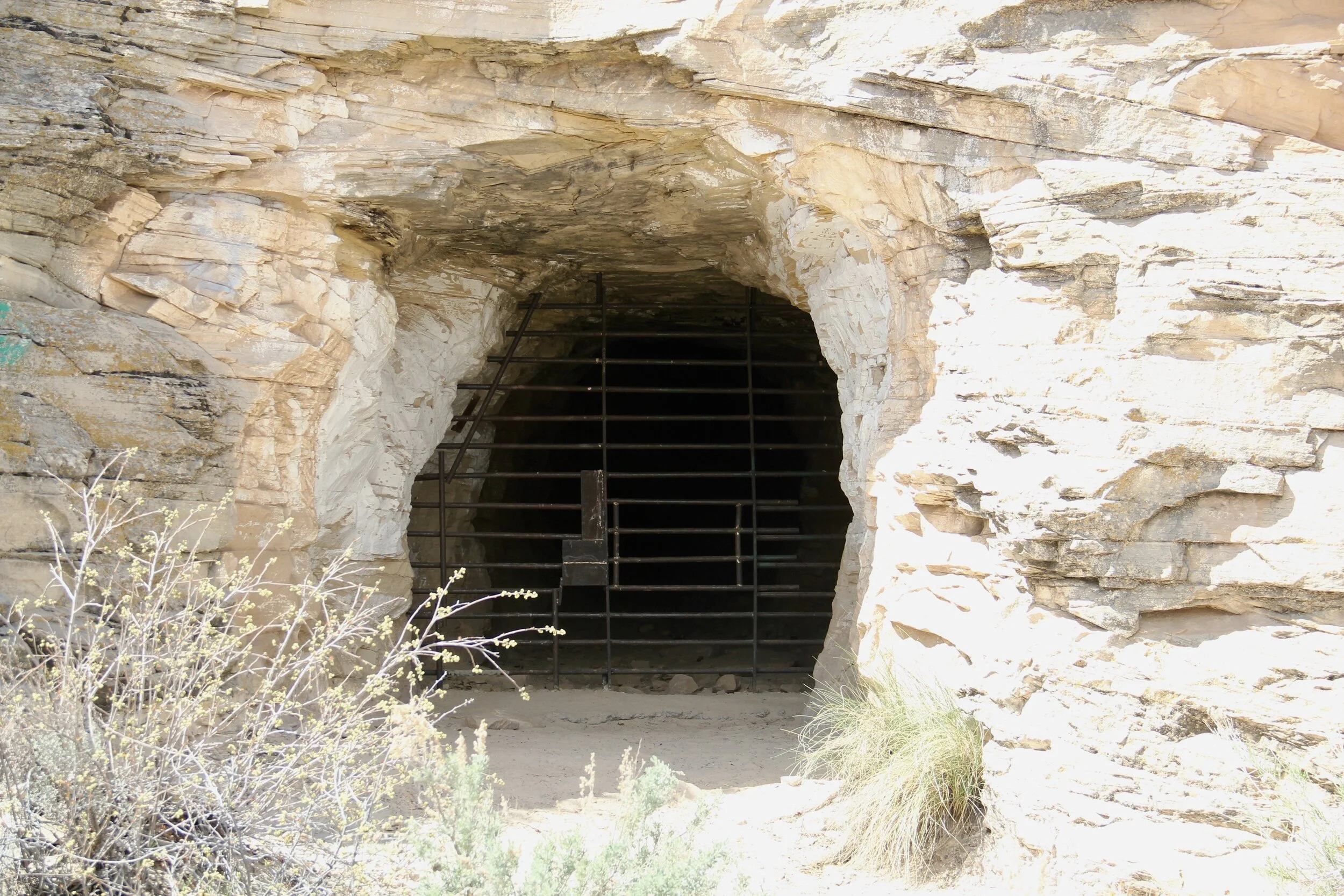 MK Tunnels, Buckhorn Wash, UT Morrison Knudsen Tunnels — Cold War Tourist