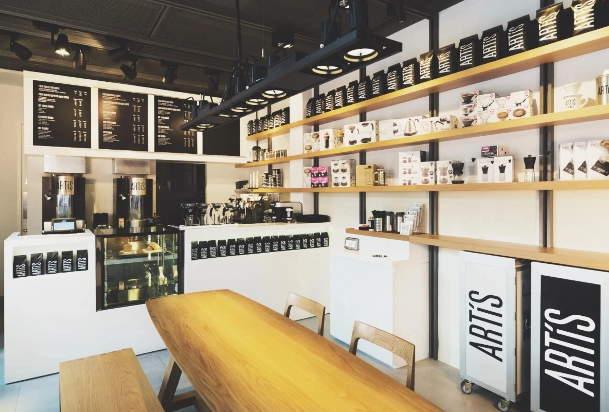 Artis Coffee, Bangkok, Thailand.