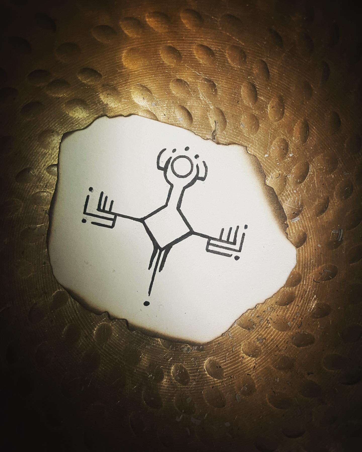 Channeled this sacred soul symbol for Maddy ✨💗✨ #ra #lightbringer #loverecieving #expression #arcturianstarseed #chakracbalance #starmaps #lightcodes #lightlanguage  #sacredink #gyph #diamondportal