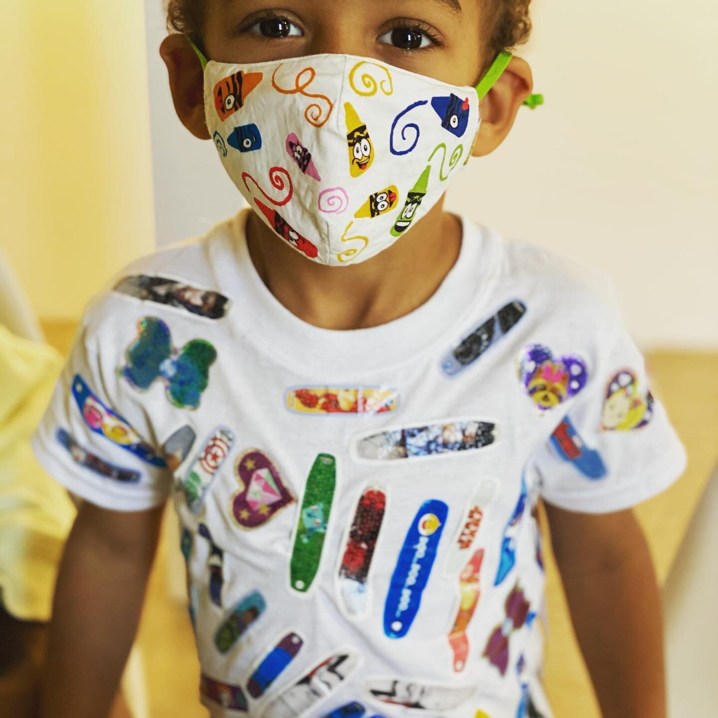 Be as creative as this little guy with his bandaid tshirt! #mondaymotivation #maskup @deholley thank for bringing these beautiful boys to me. #pedatrics #pedatricoptometrist