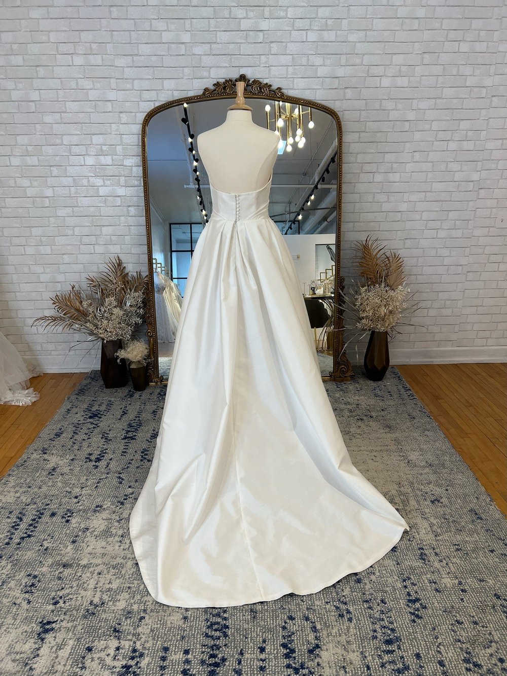 LIHI HOD-BLANCA — Beloved Bridal