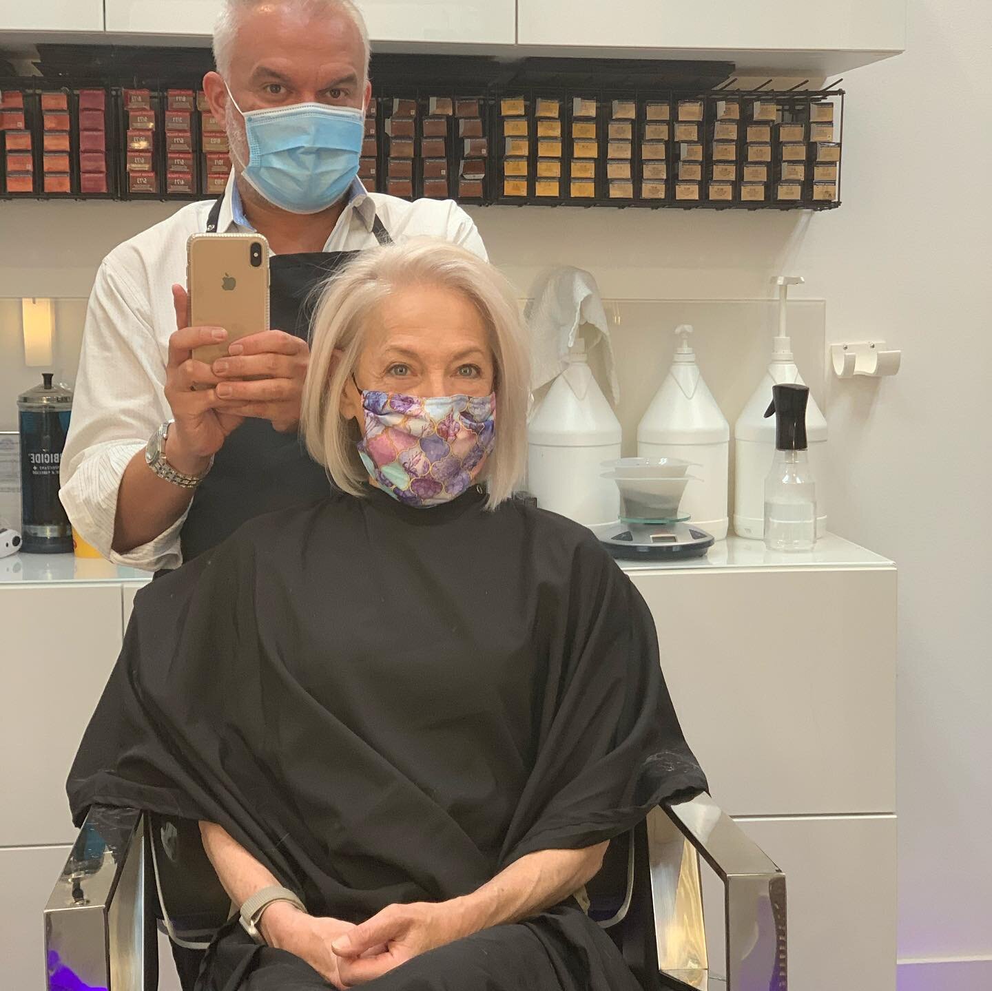 Yes we&rsquo;re both smiling!! 😷 Love me some illumina color from WellA....