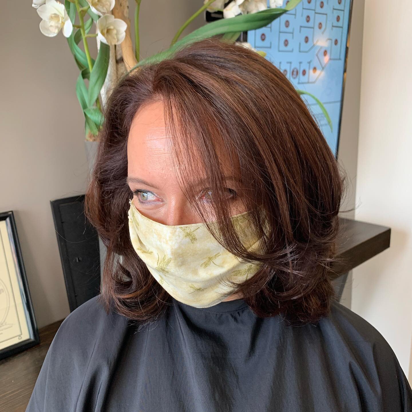 After 8 years this beautiful woman @nikiscalera let me do an amazing color and cut transformation!!!
Swipe to the left to see the before ... thoughts?????