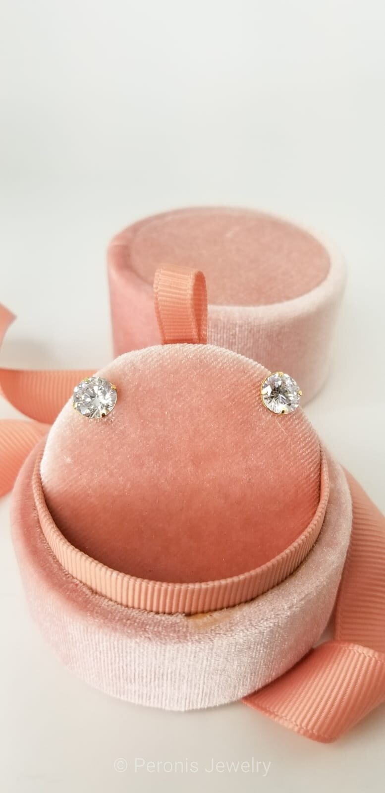18K 7MM CZ STUD