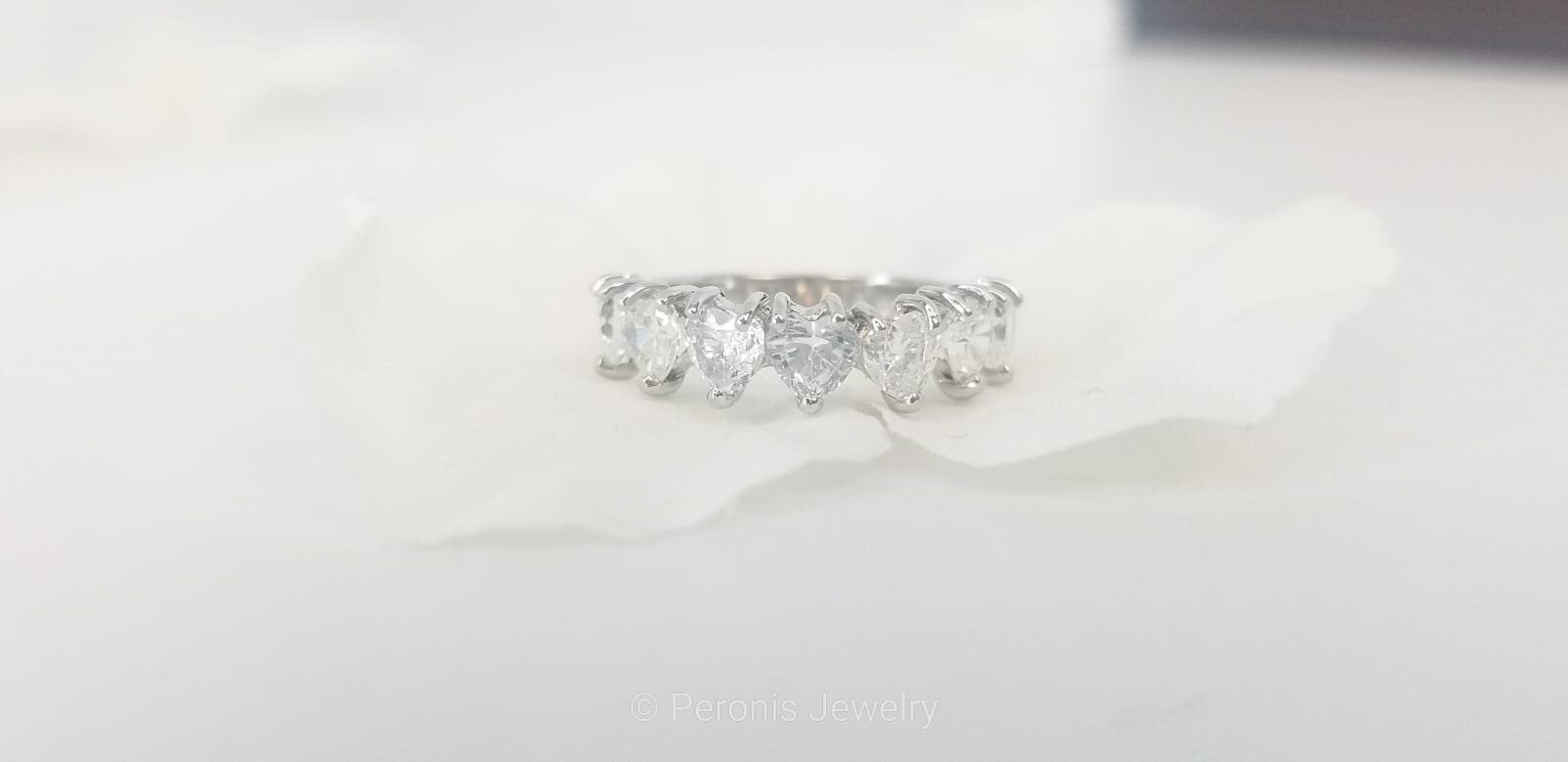 18K Solid Gold CZ Heart Band