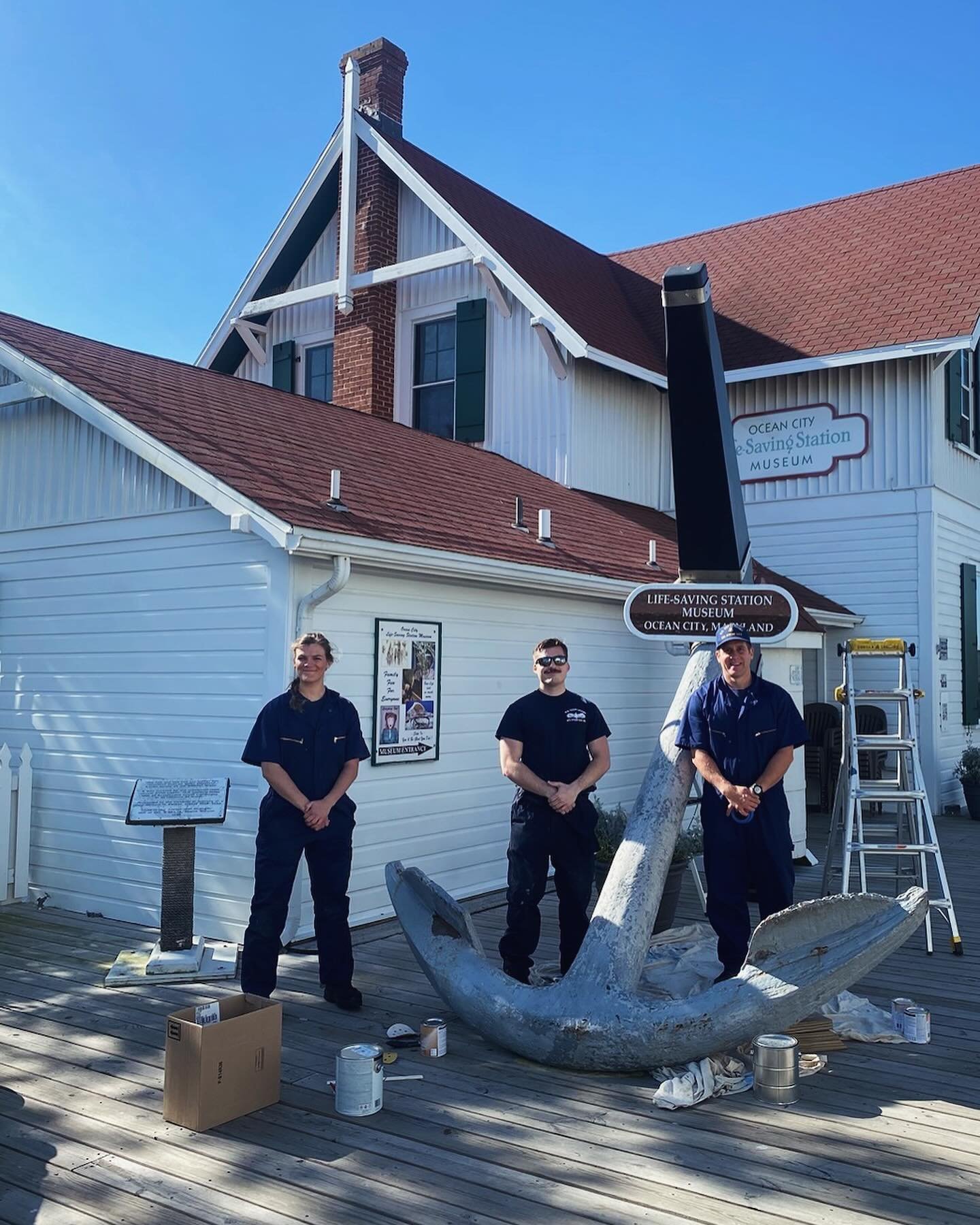 Thank you to our local Coast Guard for repainting our anchor! Featuring Kaylee Oakes, Lee Pope-Joy and Daniel Vincent ⚓️ 

#ocmuseum #museum #ocmd #lifesavingstation #bythebeach #coastguard