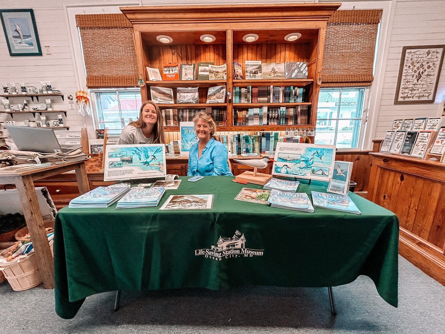 Thank you to @mdcoastalbays for hosting a book signing and program about their newest book, &ldquo;Return of the Terns: How Scientists are Saving Island Birds&rdquo;. 
These books are available for purchase from the museum.

#OceanCityMD #DiscoverOC 
