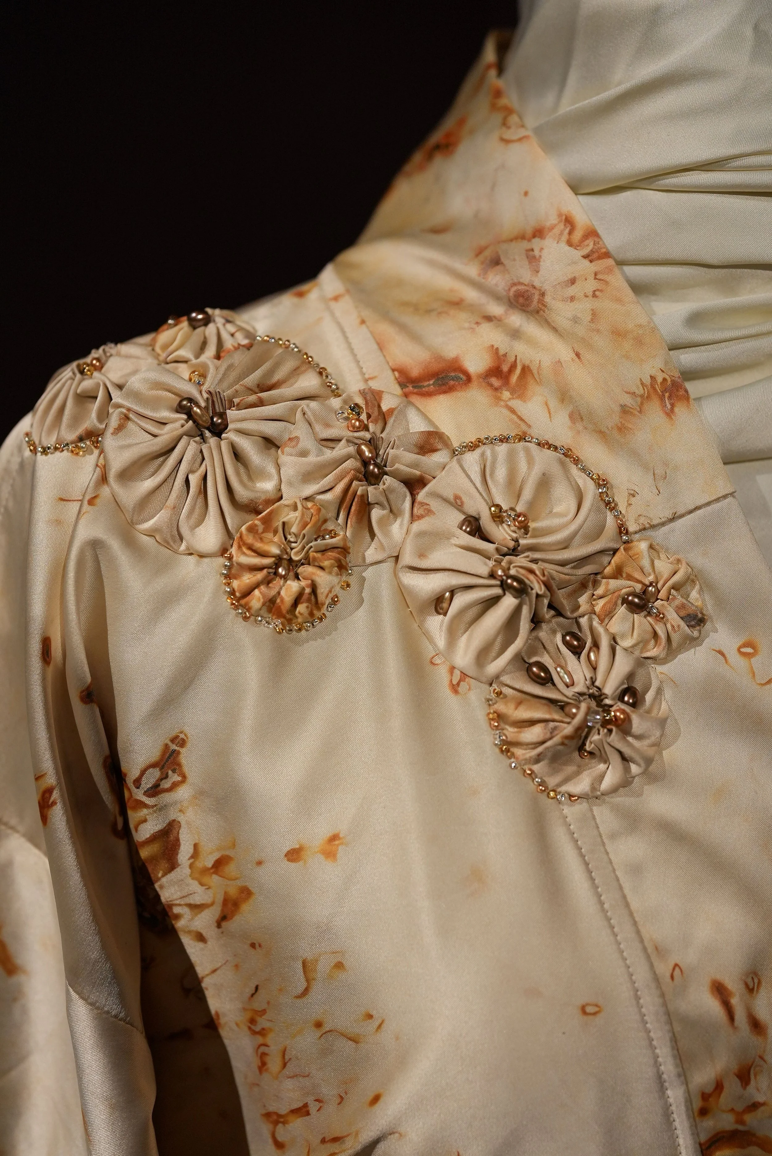 shibori rusts dye kimono CU.jpg