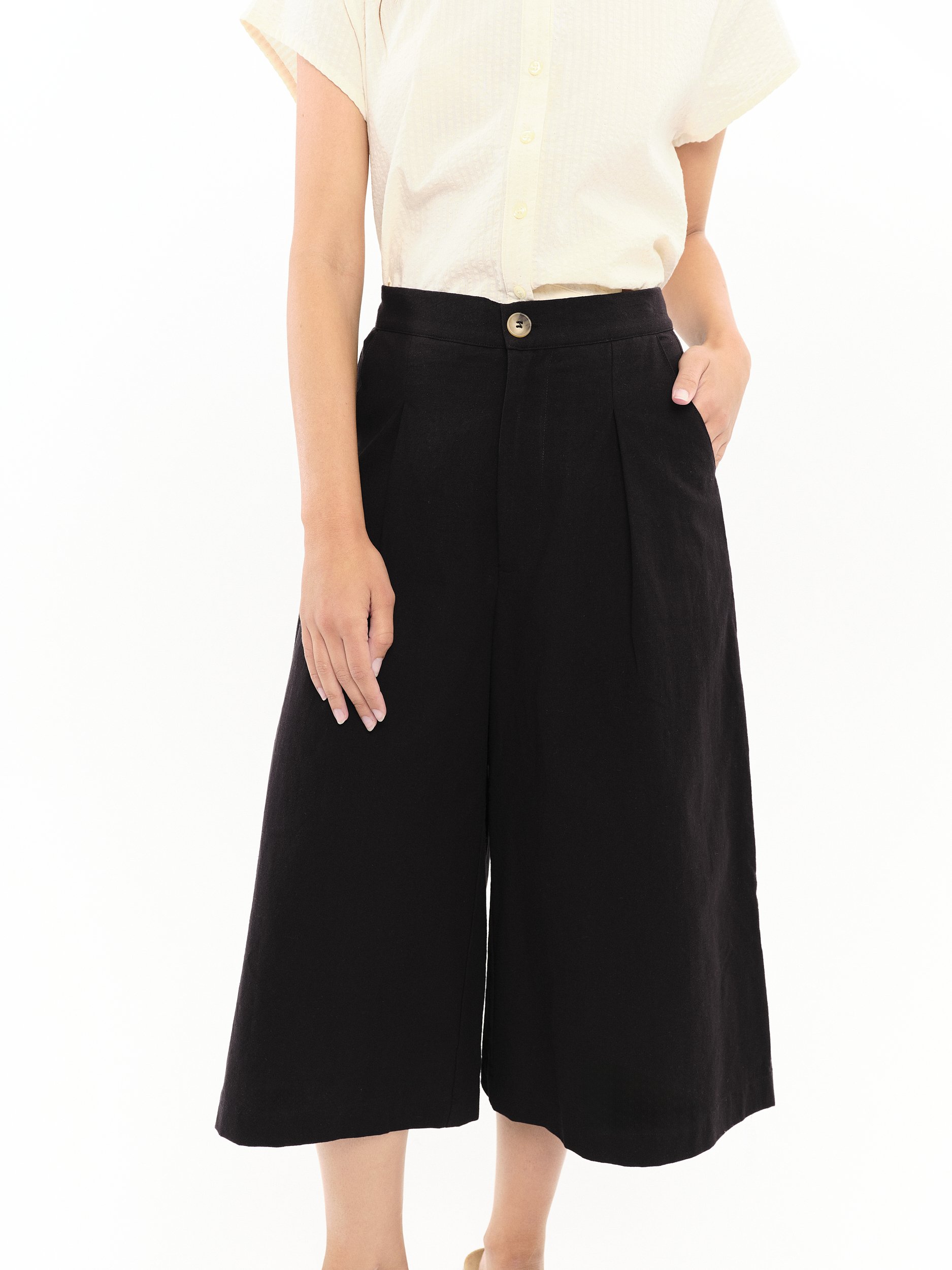 Pantalón Caparina Negro (1).jpg