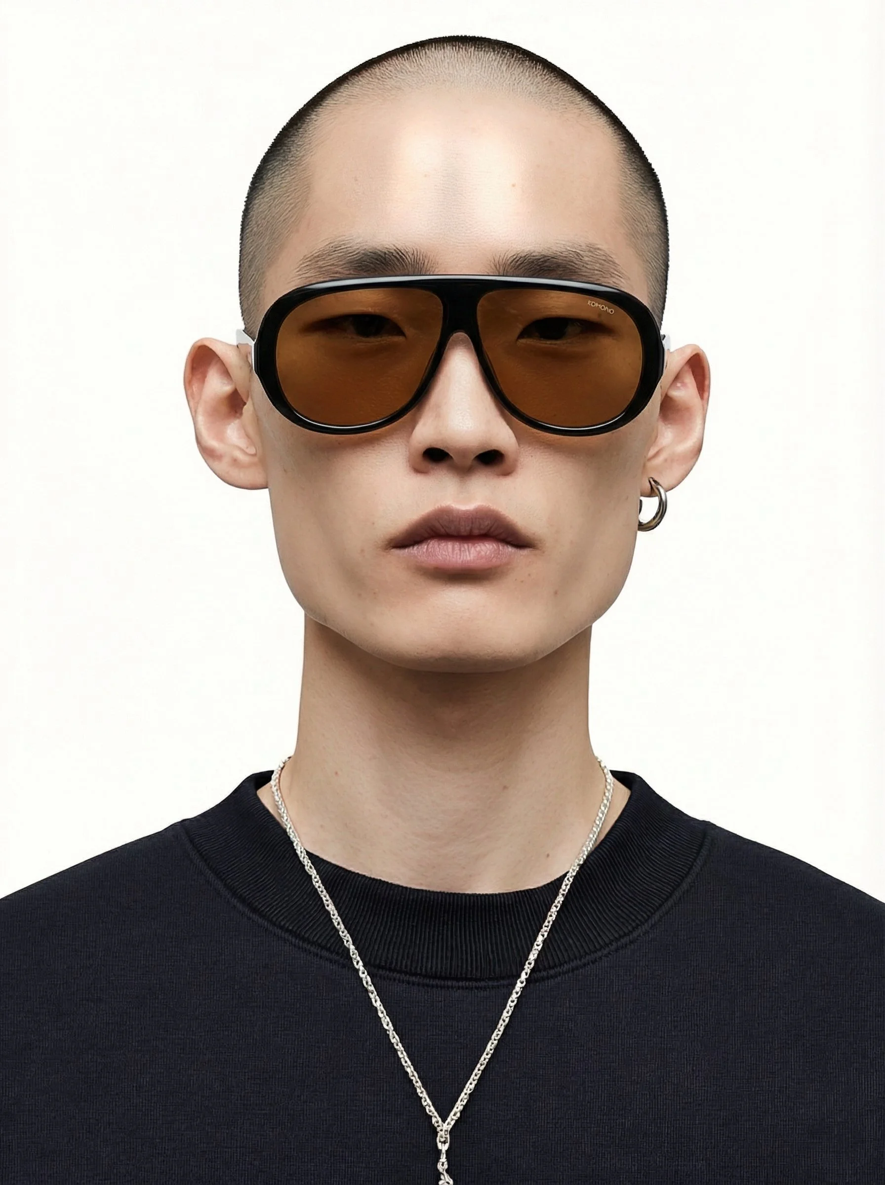 KOM-S20650-Tate-Black Amber-SoF-ADAM.png