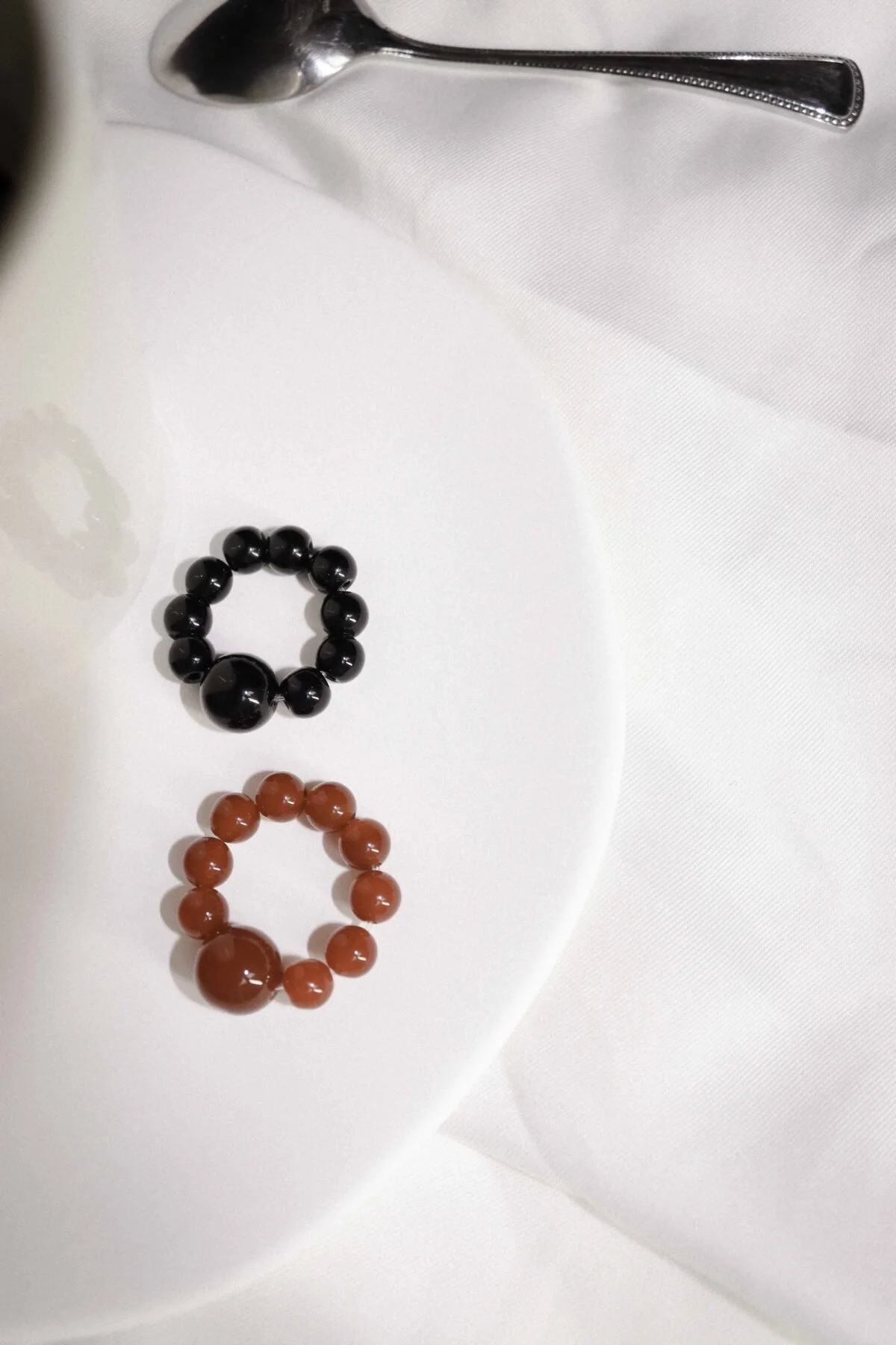 atoms-ring-bodegon-1-1200x1800.jpg