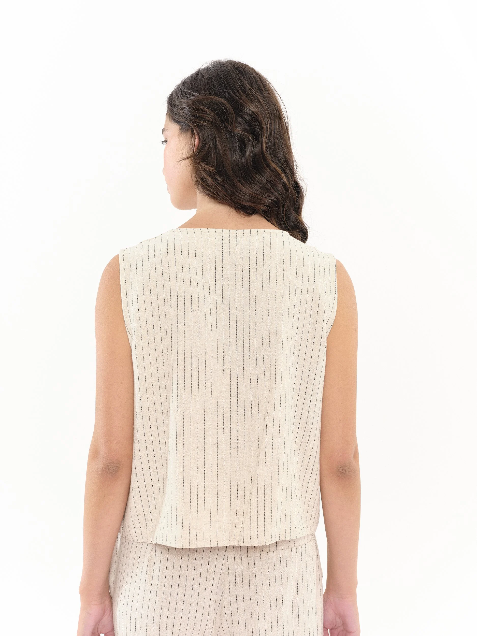 Chaleco Siesta Crudo (3).jpg