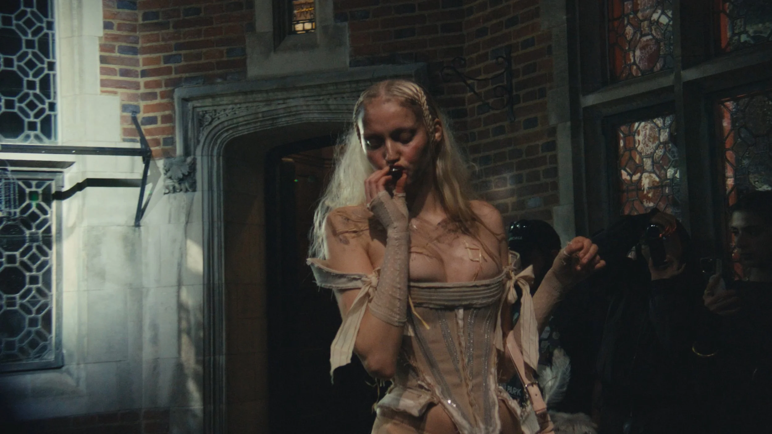 MAIN SHOW_22nd_October.mp4_1.1.7.jpg