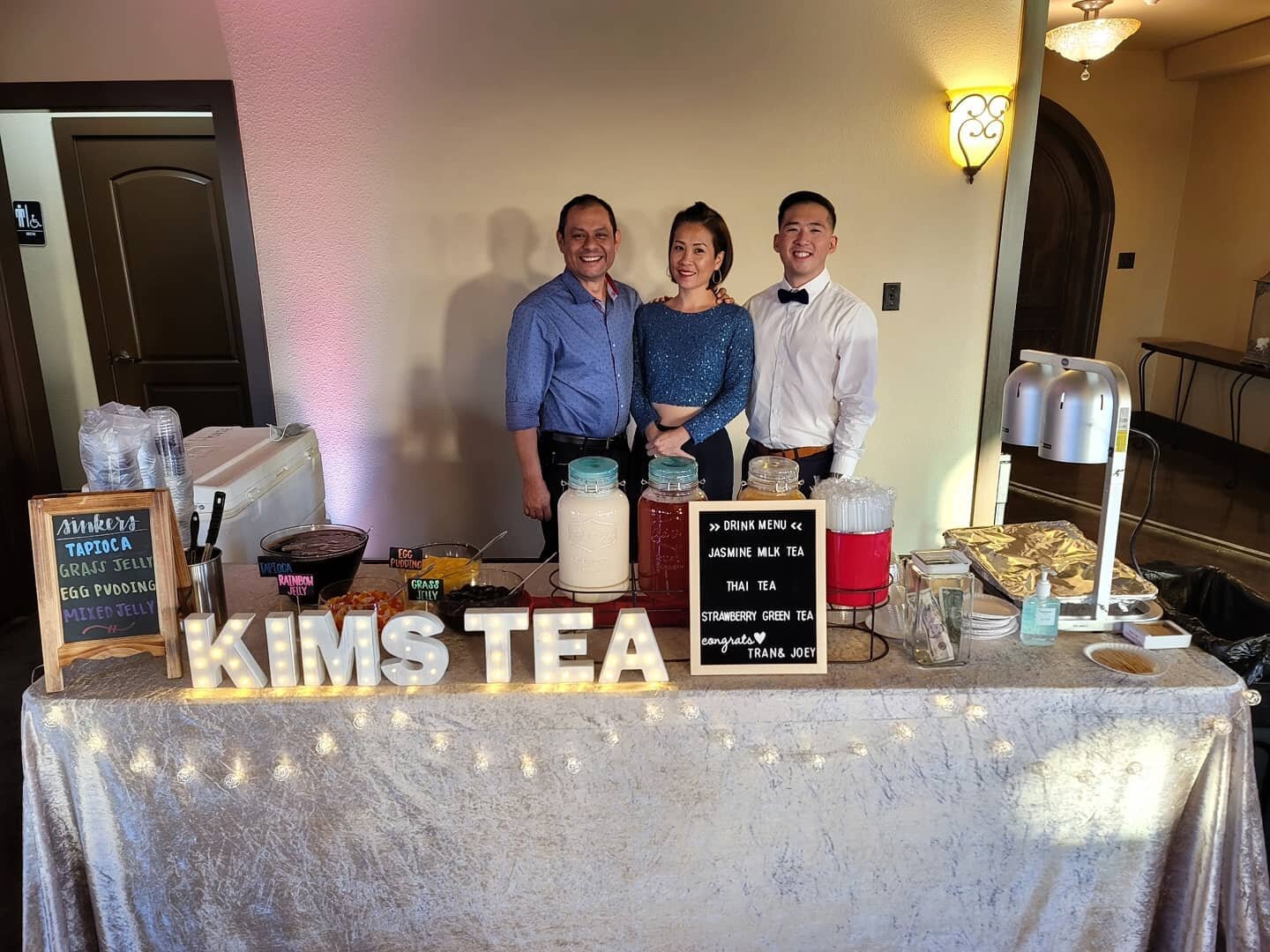 Congrats to @trantimestwo and Joey Hung! Thank you for the opportunity to serve at your wedding. Hit us up for your catering needs! 🤵🏻&zwj;♂️👰🏻&zwj;♀️🧋