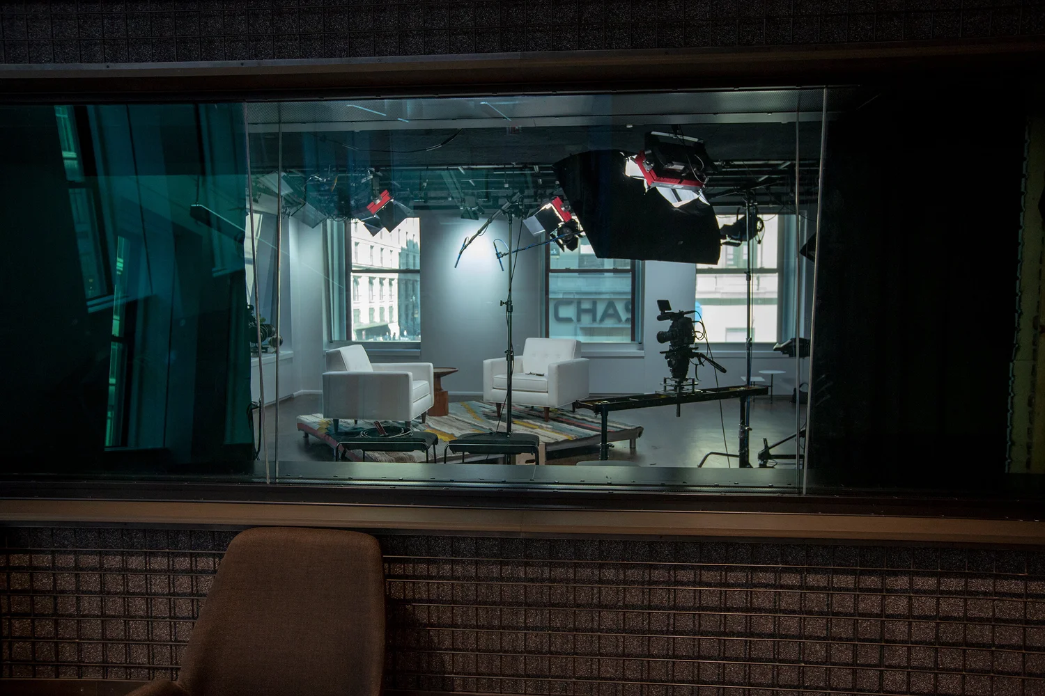 LINKEDIN NYC PULSE STUDIO — INTERDISCIPLINARY ARCHITECTURE ...