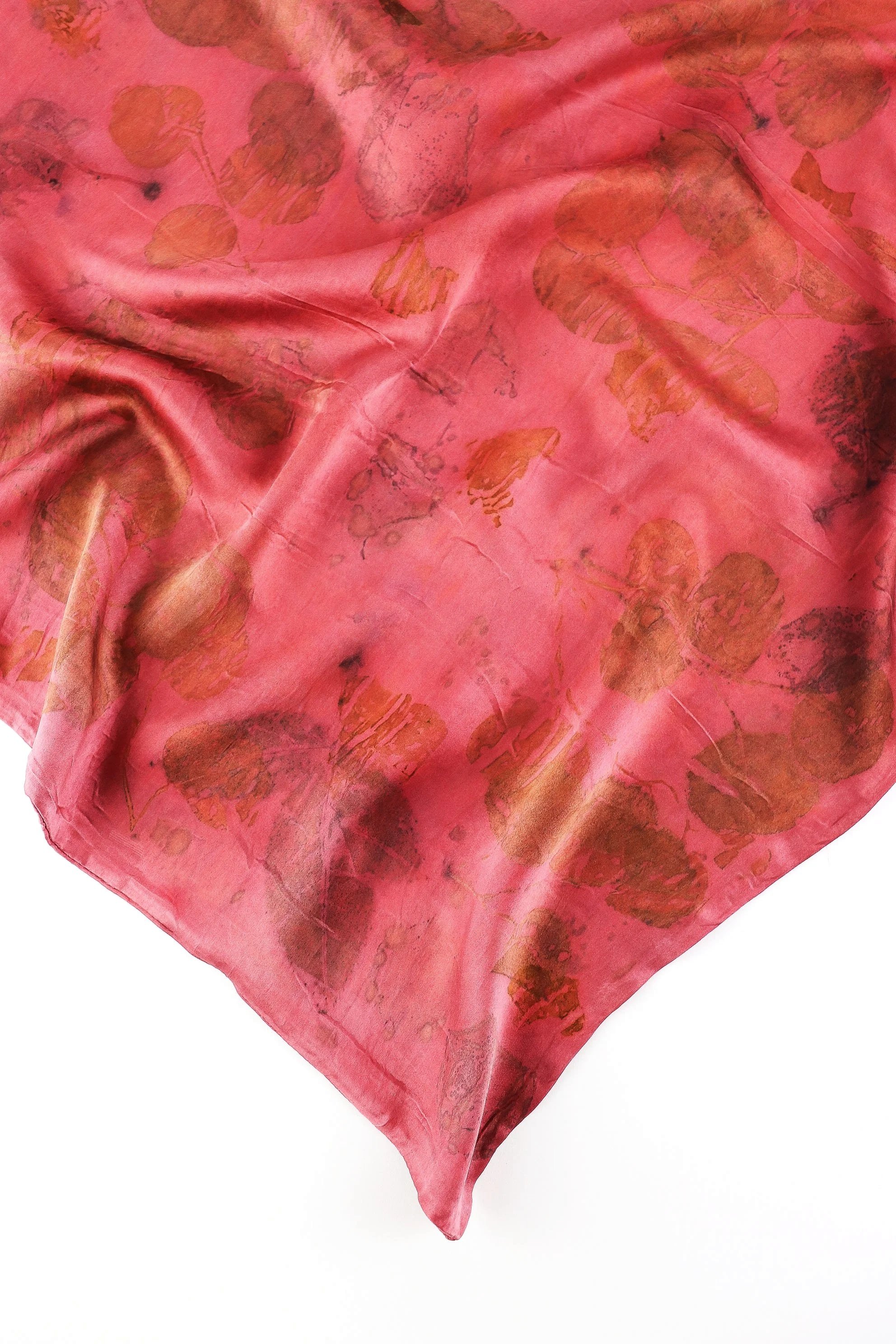 Botanically Dyed Silk Pillowcase