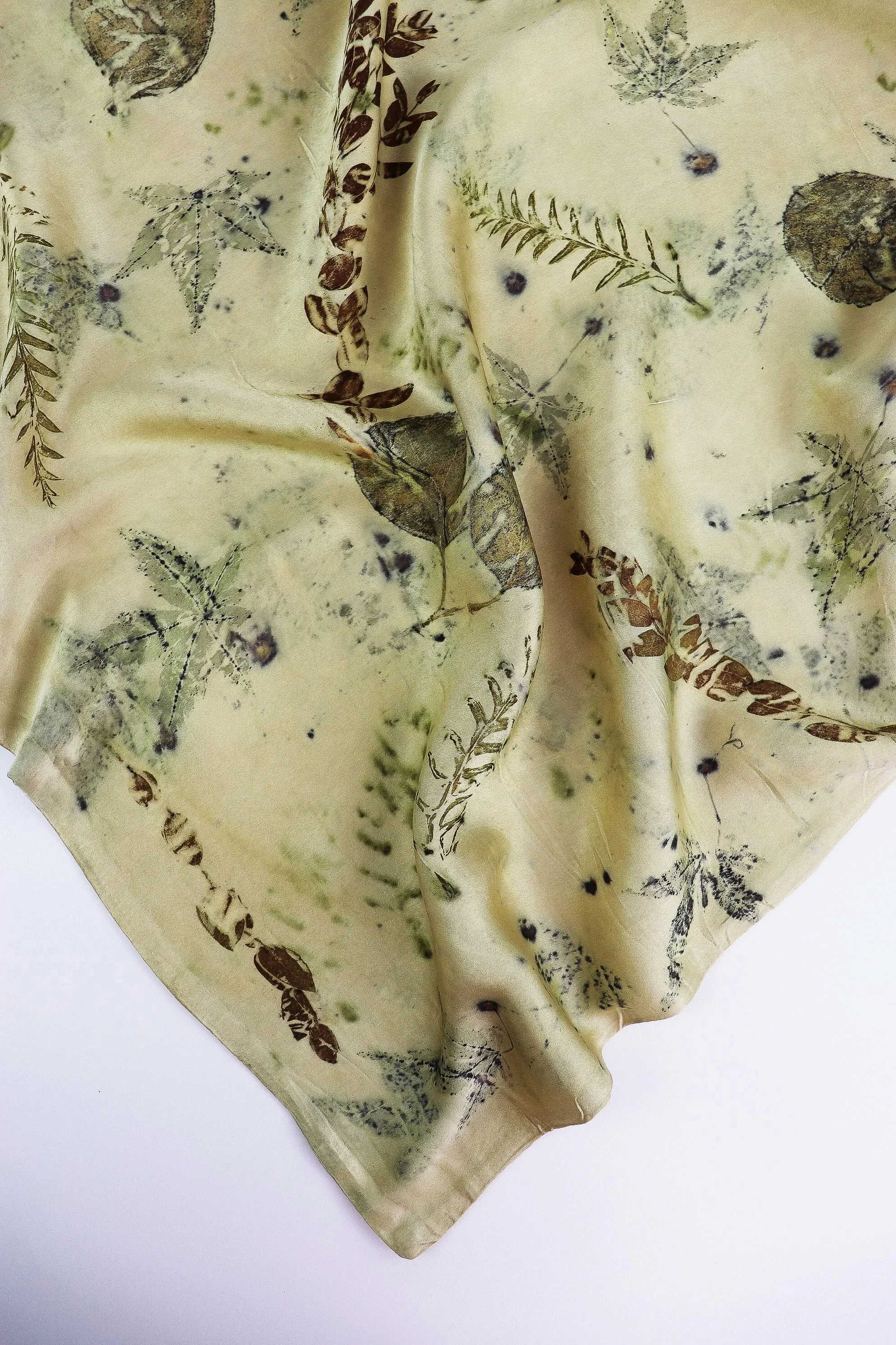 Botanically Dyed Silk Pillowcase eco printed with flowers. Mulberry silk Charmeuse pillowcase set of 2.