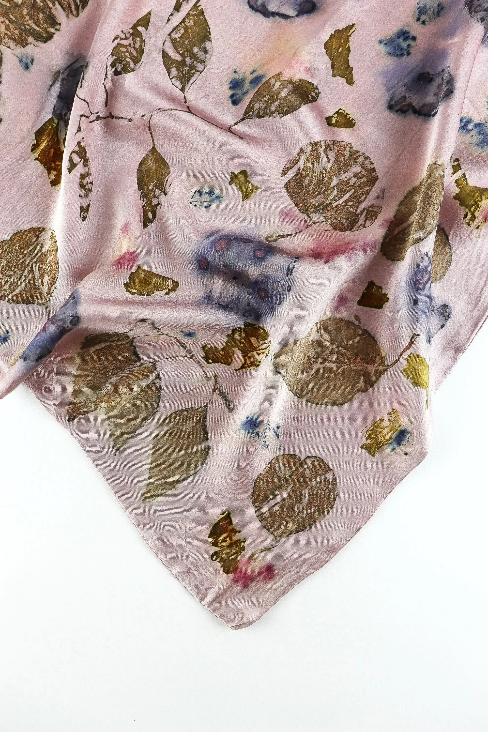 Botanically Dyed Silk Pillowcase