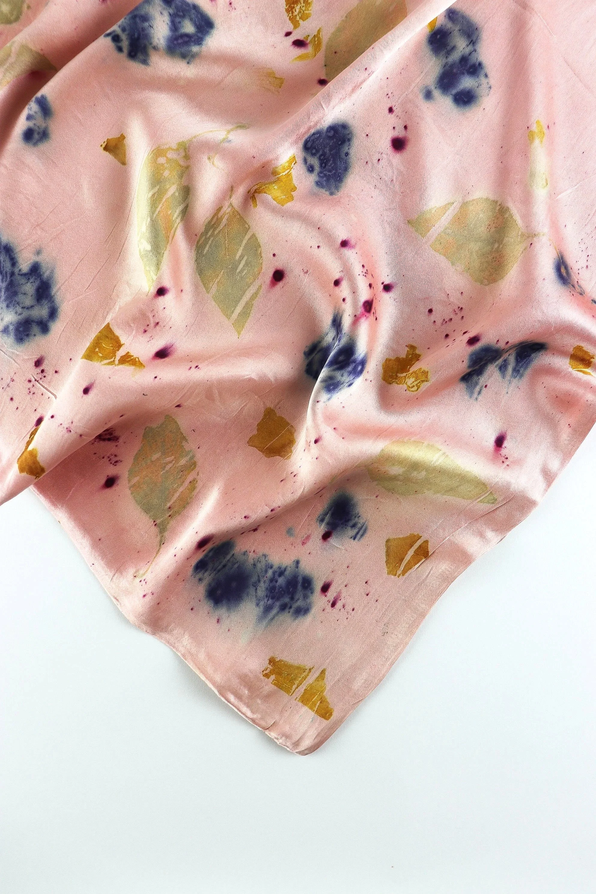 Botanically Dyed Silk Pillowcase