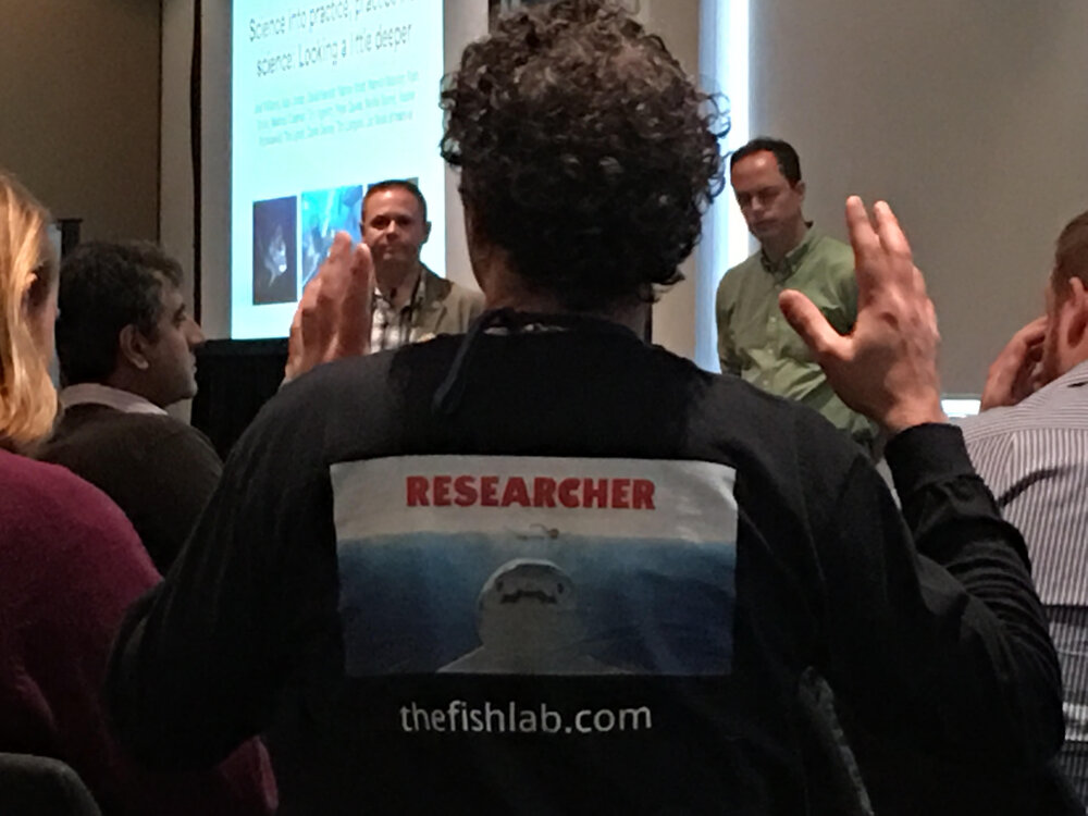  Culum Brown’s fishy conference shirt at the 2018 ASFB conference in Melbourne, Victoria. Submitted by Tiffany Sih. 