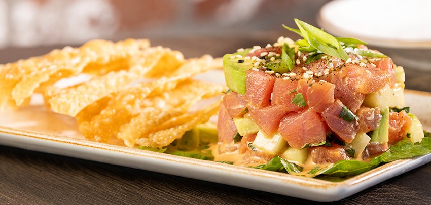 bistro_oakdale_menu_850x405_ahi-poke-nacho.jpg