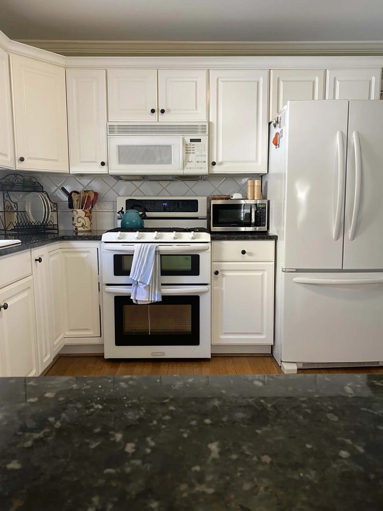 Interior Designer Gaithersburg MD Mary Fishback Before.03.jpg