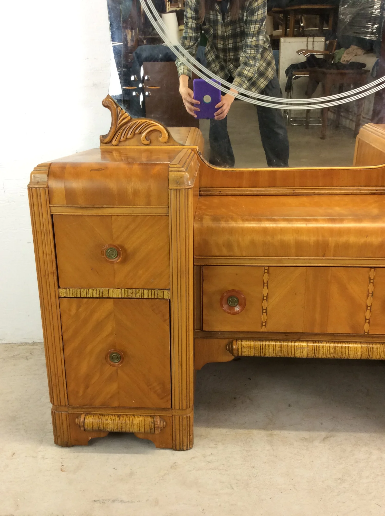 Art Deco Waterfall Vanity with Mirror & Matching Stool  APV Modern