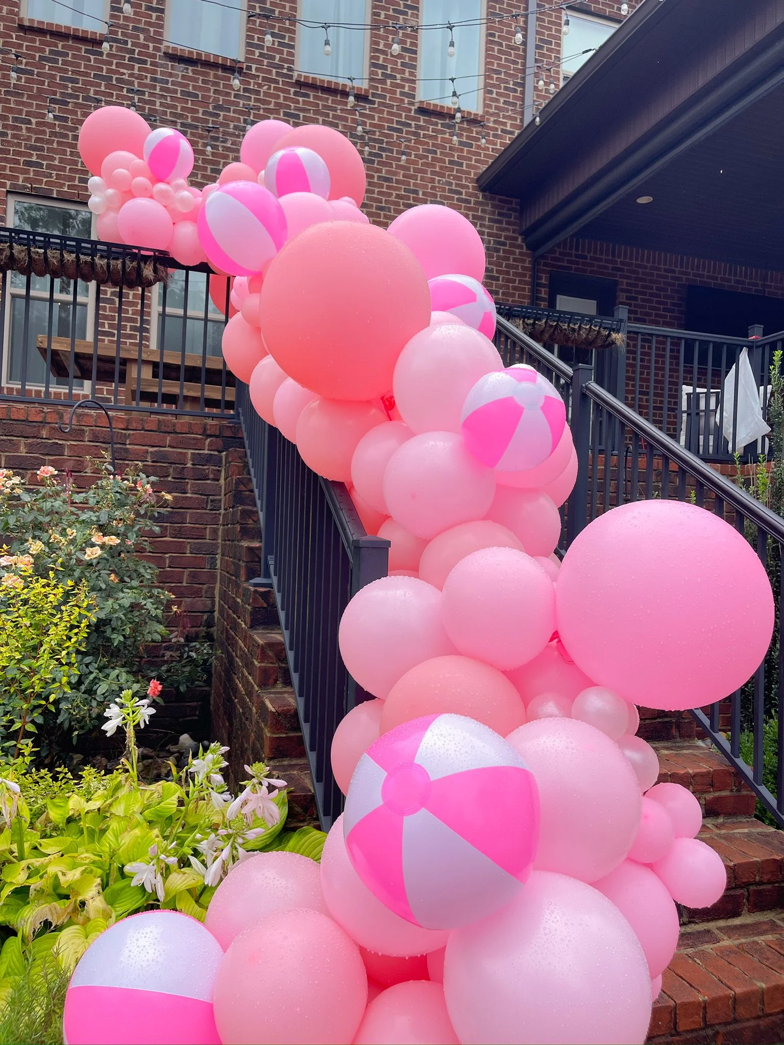 Balloon Staircase
