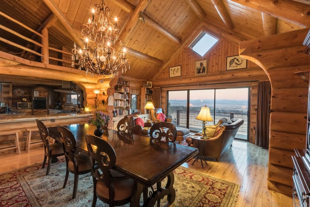 COC Auction good bear lodge.jpg