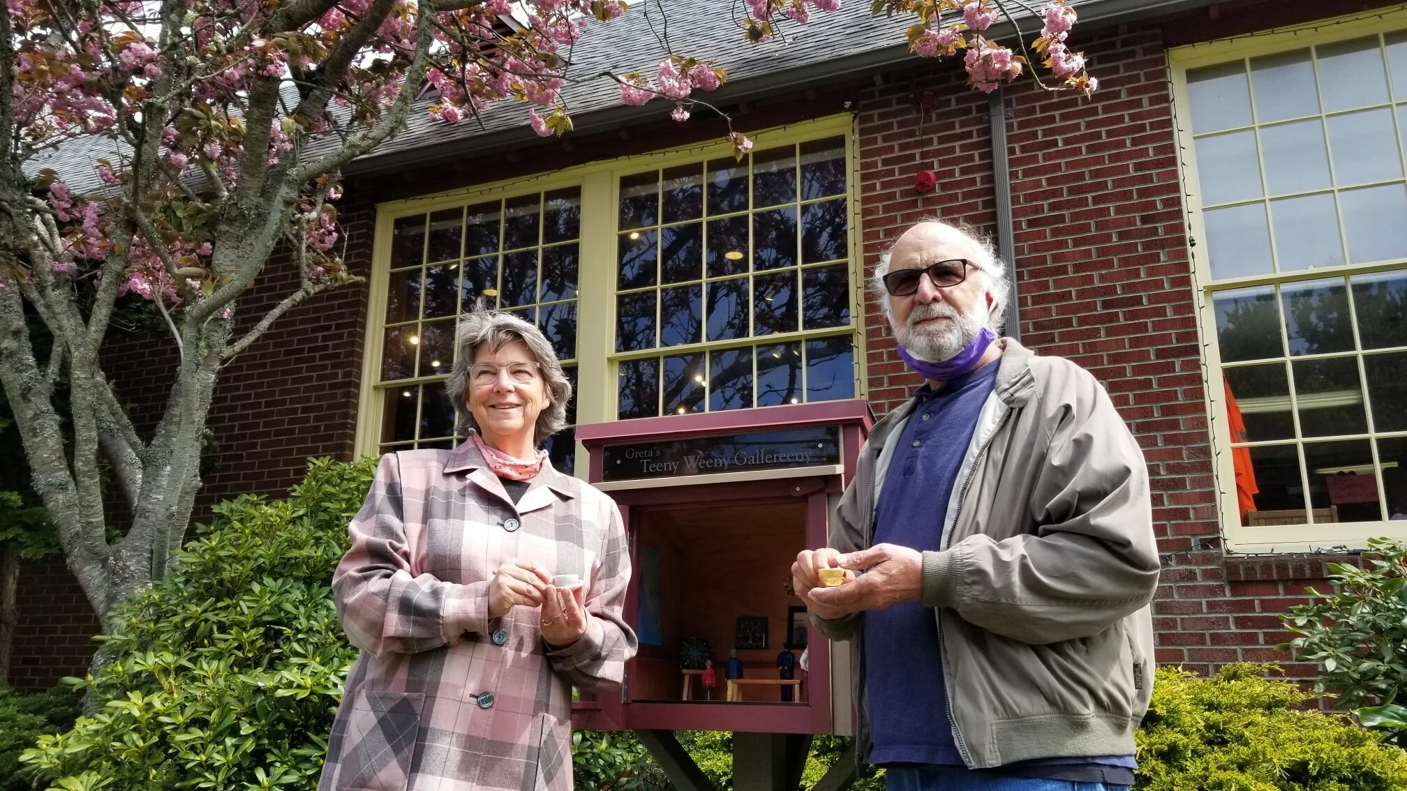 Ruth and Tony Gallereeny2.jpg