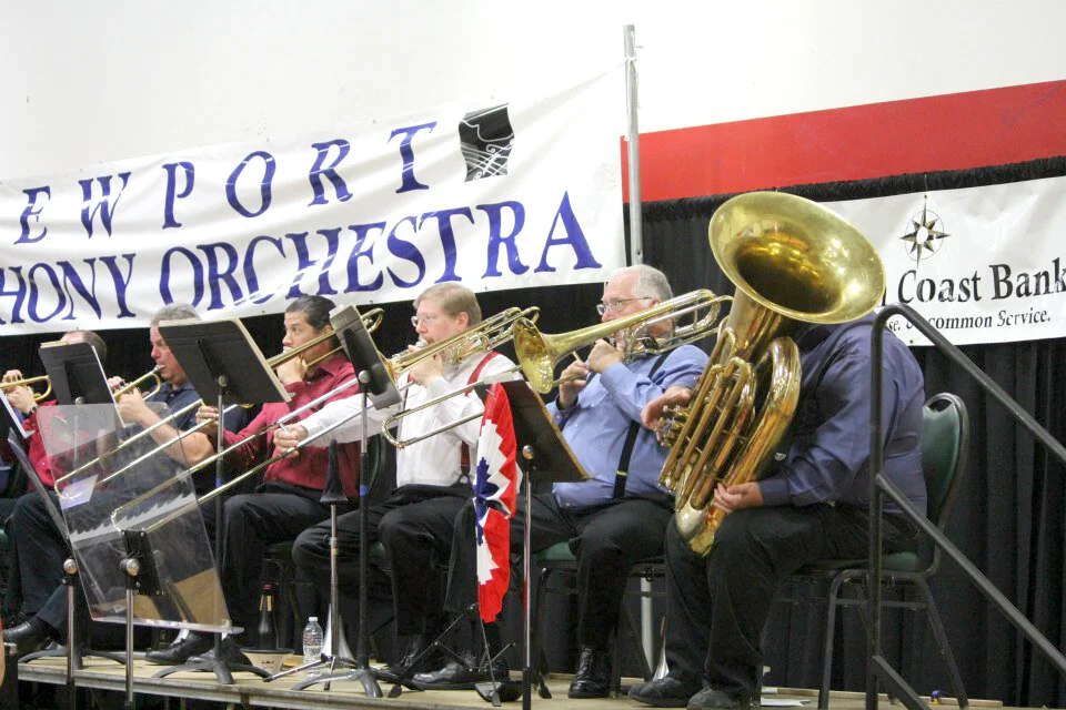 Newport symphony kicks some brass