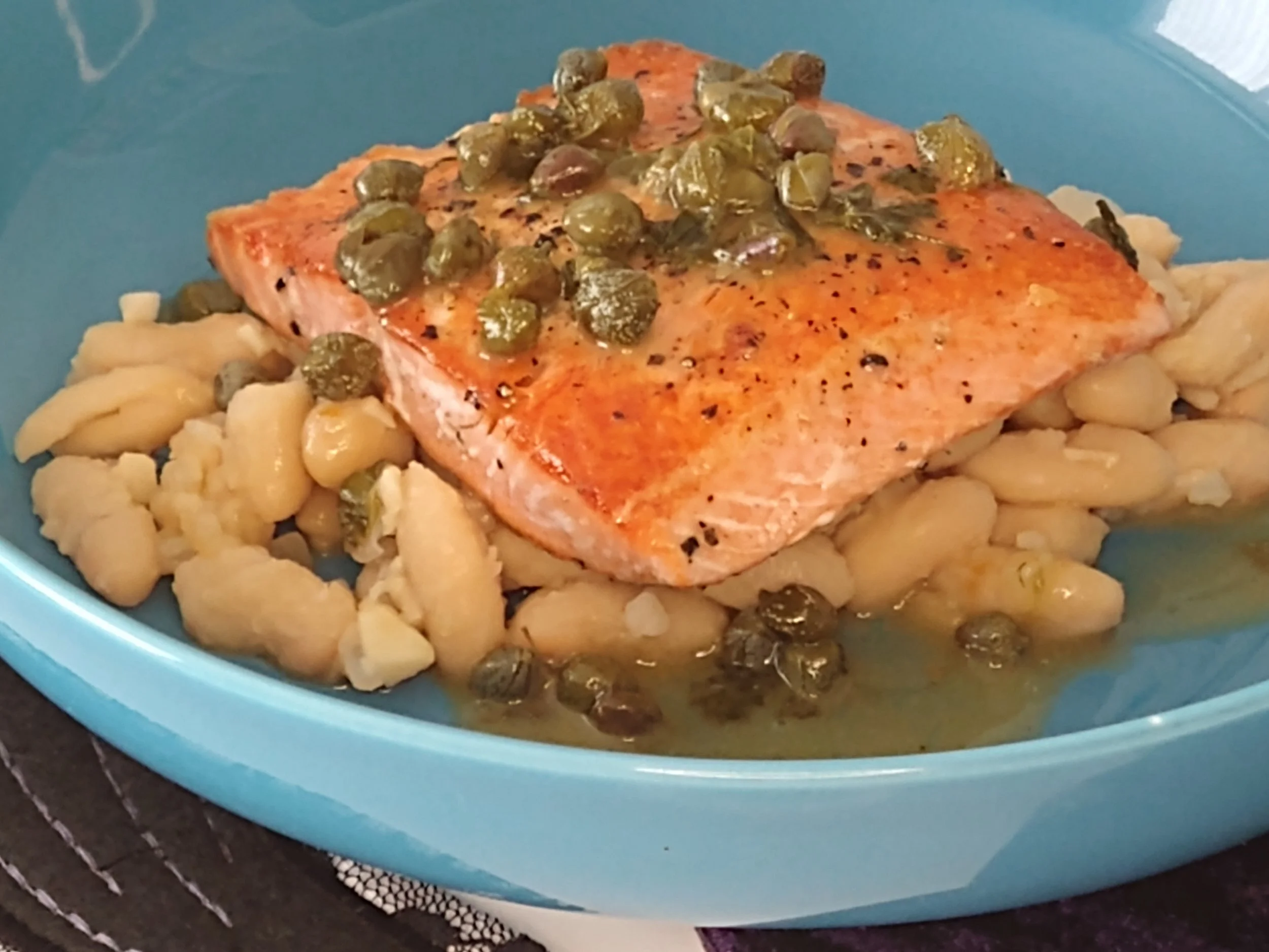 A salmon-centered caper