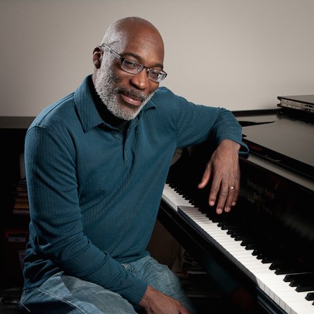 Darrell Grant Press Photo.jpg