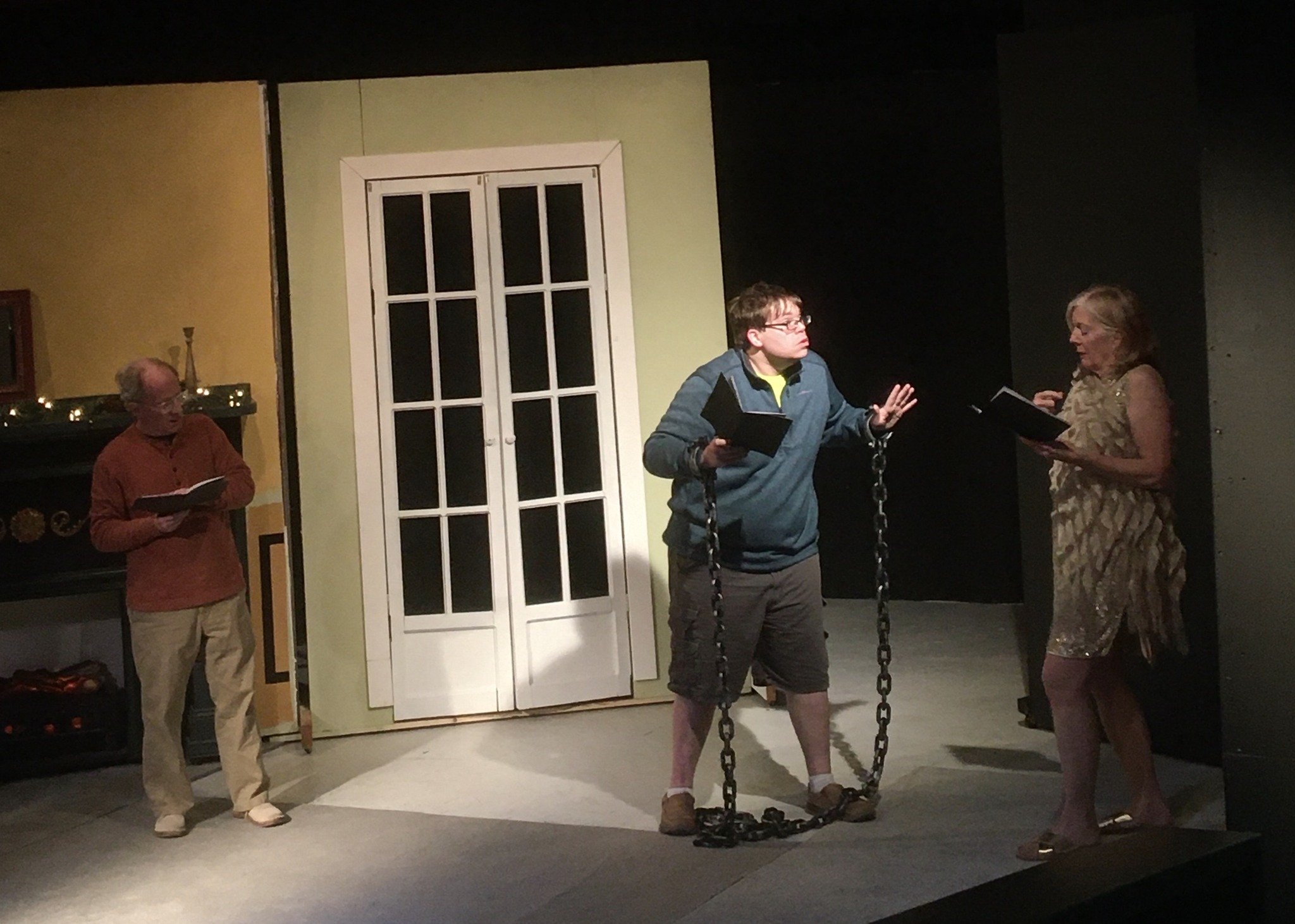 Theater Yule love