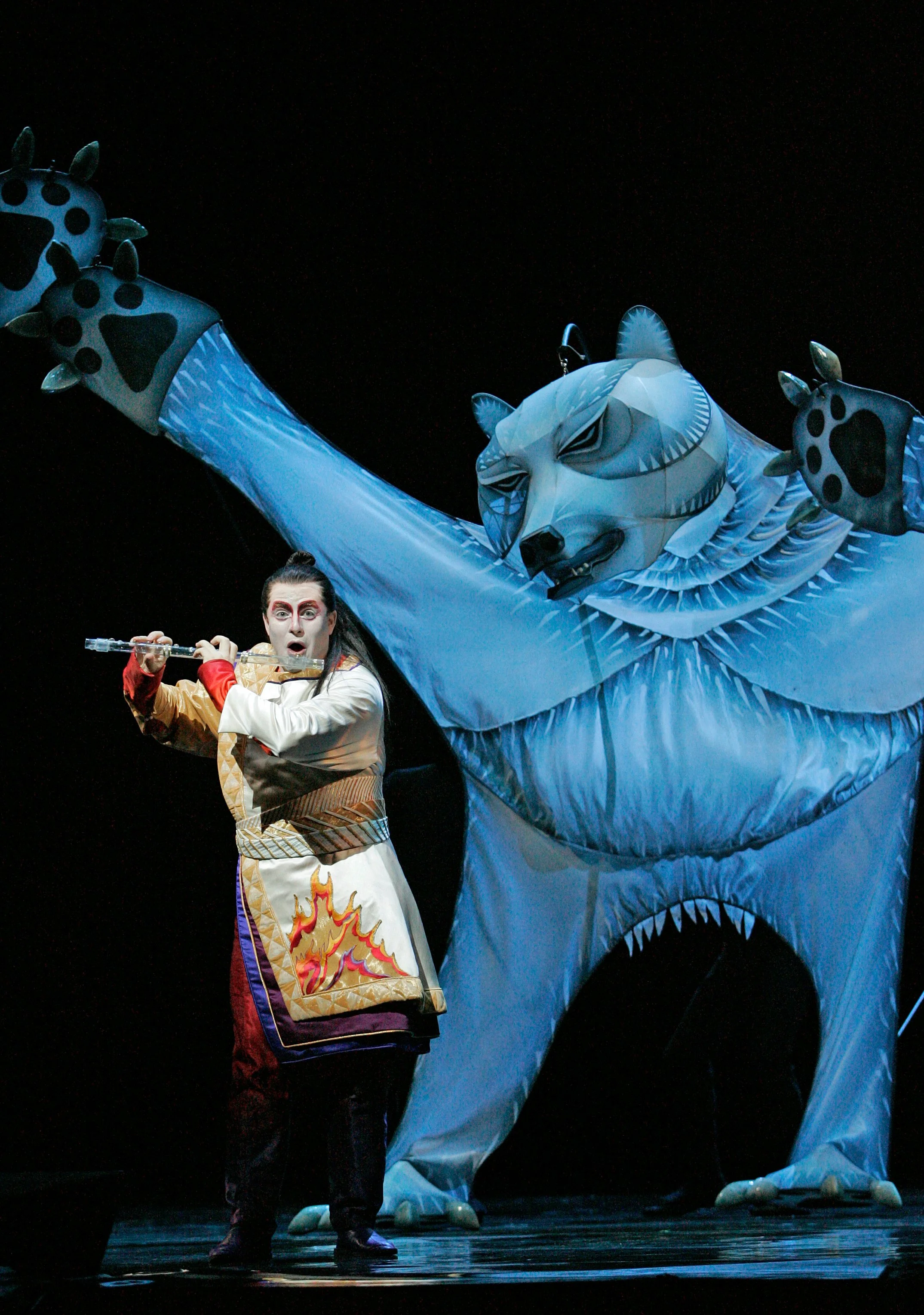 Polenzani as Tamino with Bear MF3-241.jpg