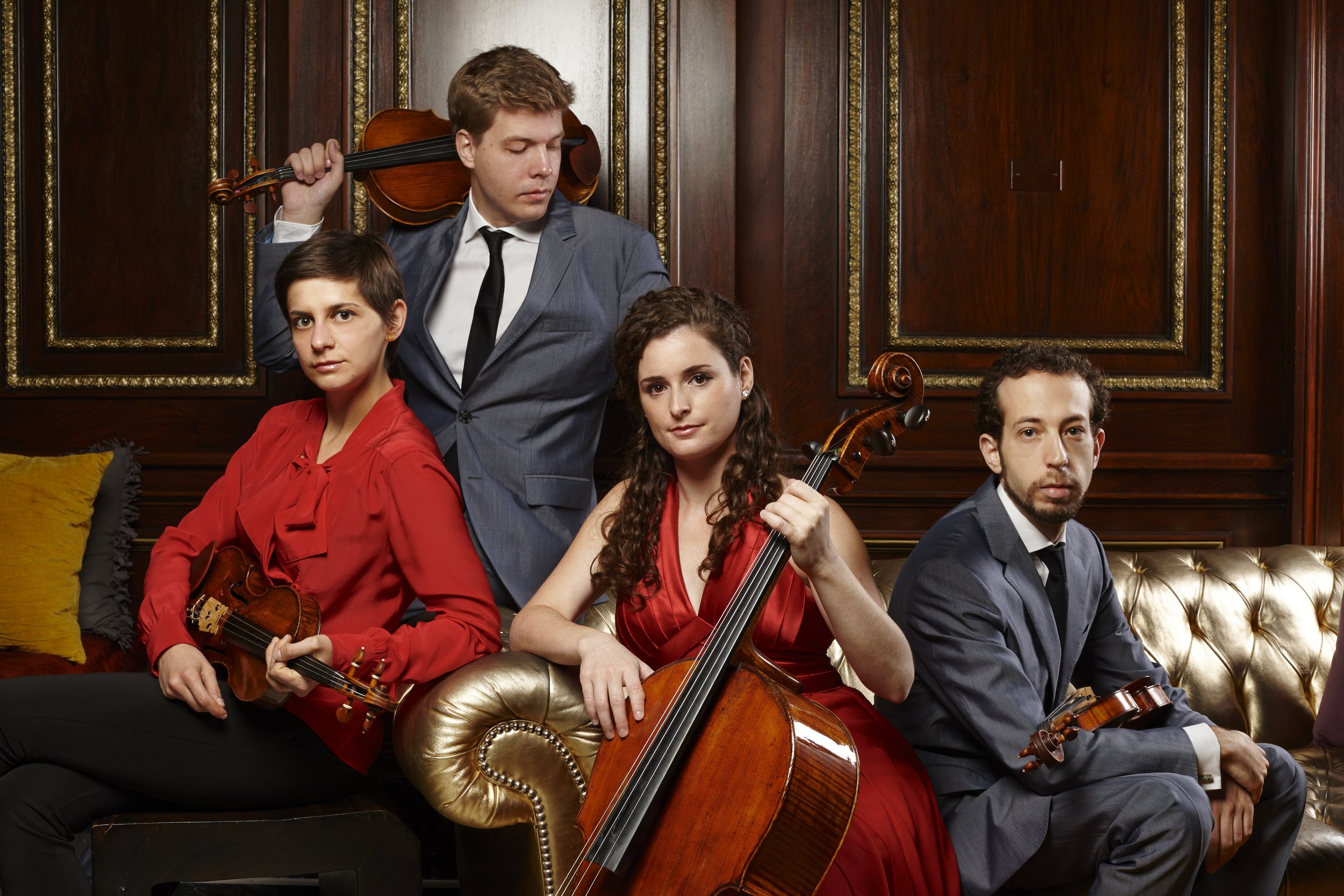 Ariel touches down in Neskowin