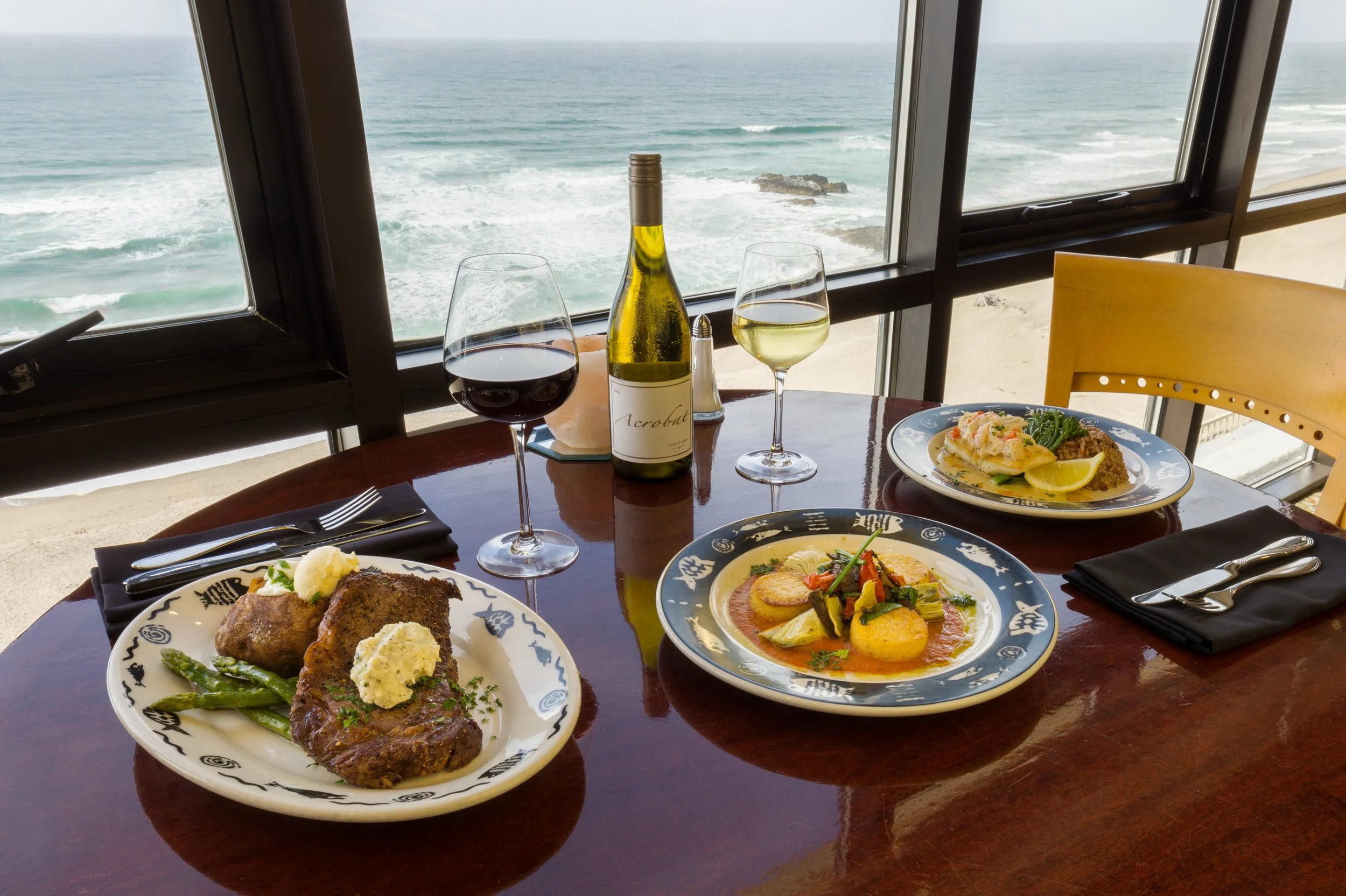 Inn at Spanish Head Fathoms Restaurant _ Bar_3140.JPG
