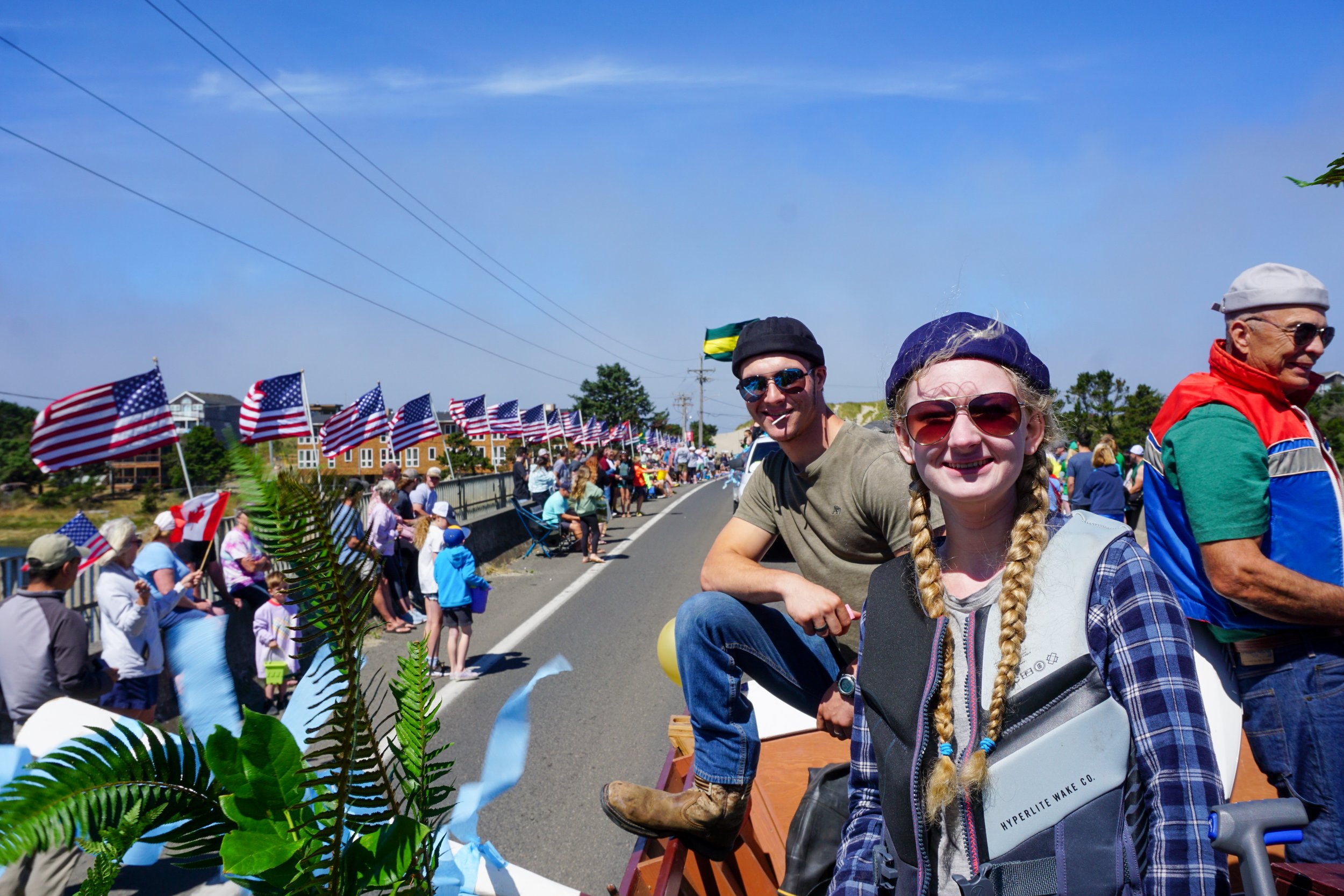 Parade2.jpg