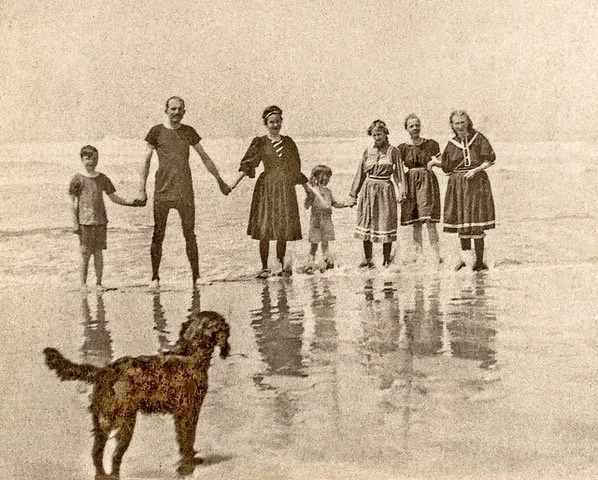 Fry.Bathers Large.jpeg