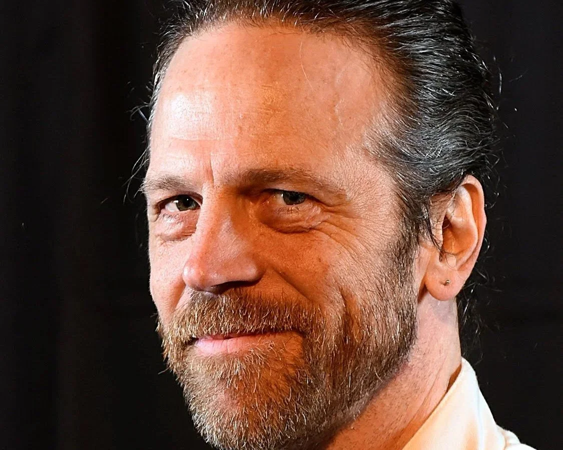 ‘Lungs’ promises breathtaking theater