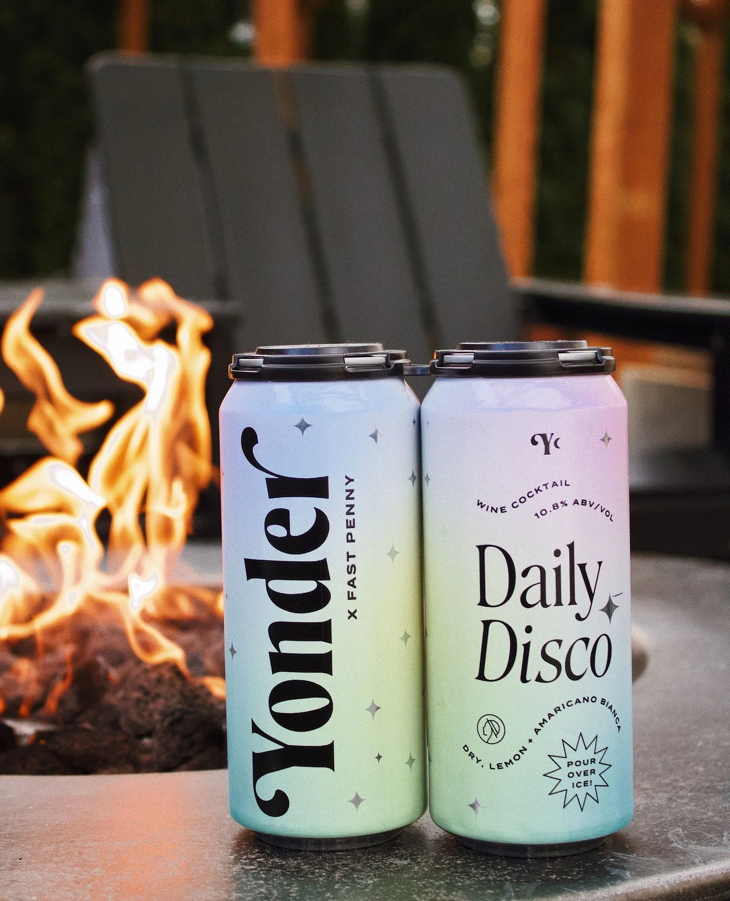 Your New Year&rsquo;s Eve toast just found its match ✨⁠
⁠
Daily Disco blends Yonder Dry cider with @fastpennyspirits Amaricano Bianca amaro and a splash of lemon for a perfectly balanced, sip-worthy cocktail in a can. Bright, herbaceous, and made to 