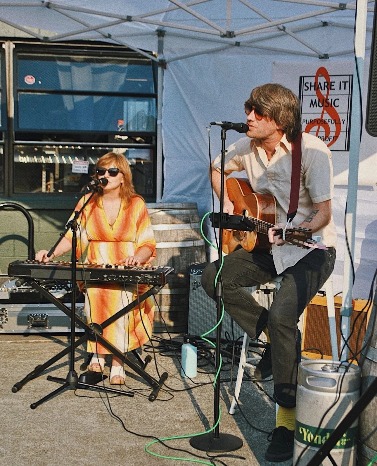 Consider this your reminder to join us this Friday, October 2nd from 5&ndash;7pm for our final live music night of the season with our friends, @smokeybrights and @shareitmusic! 🎸⁠
⁠
Grab a cider, hang with us, and enjoy some live local tunes as we 