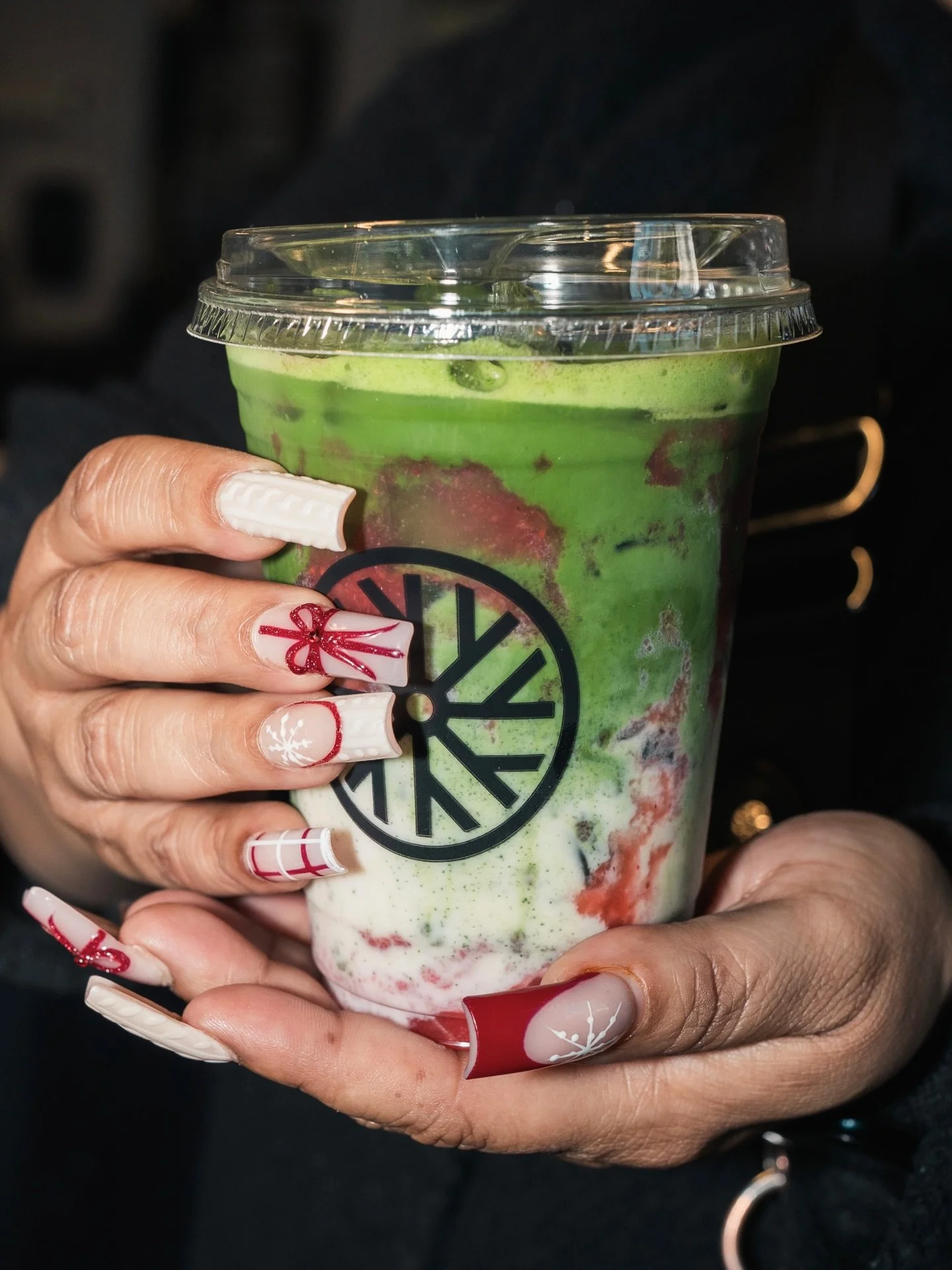 Ooika will be open on Christmas Eve but closed on Christmas Day. The Ooika team wishes you and your family a warm and eventful holiday season.