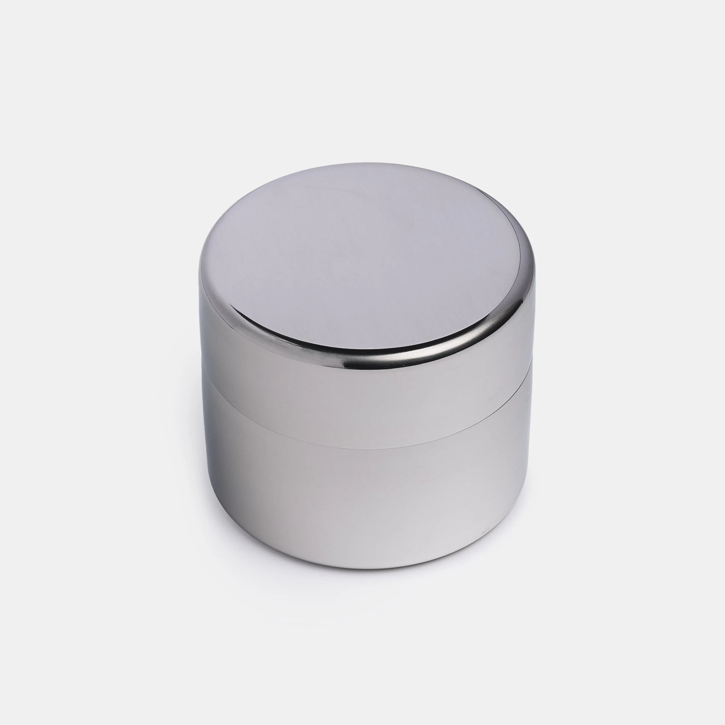 06_Ooika_Kondo-Sifter_Sifter-Detail_RT.jpg